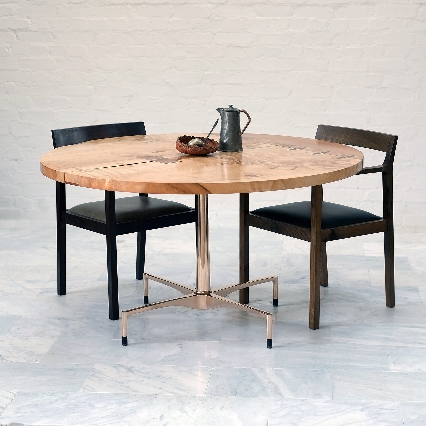 Trasda Dining/Center Table