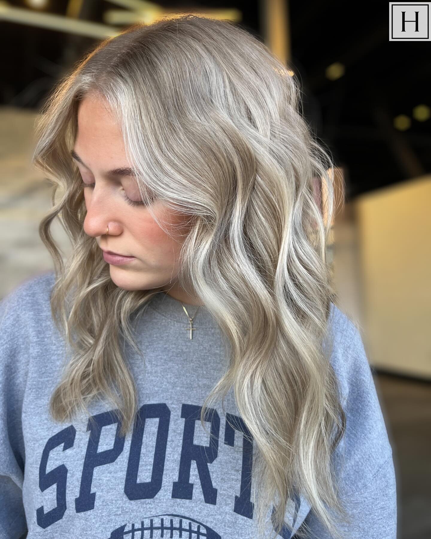 Do you have your next appointment scheduled? If not, what are you doing?!?! 😱 We book up fast so be sure to call now or go online and book your next appointment!! 🤩 803.723.2410 // hyde.salon

Stylist: @hairbymadelineh 

#hair #hairstylist #hairsal