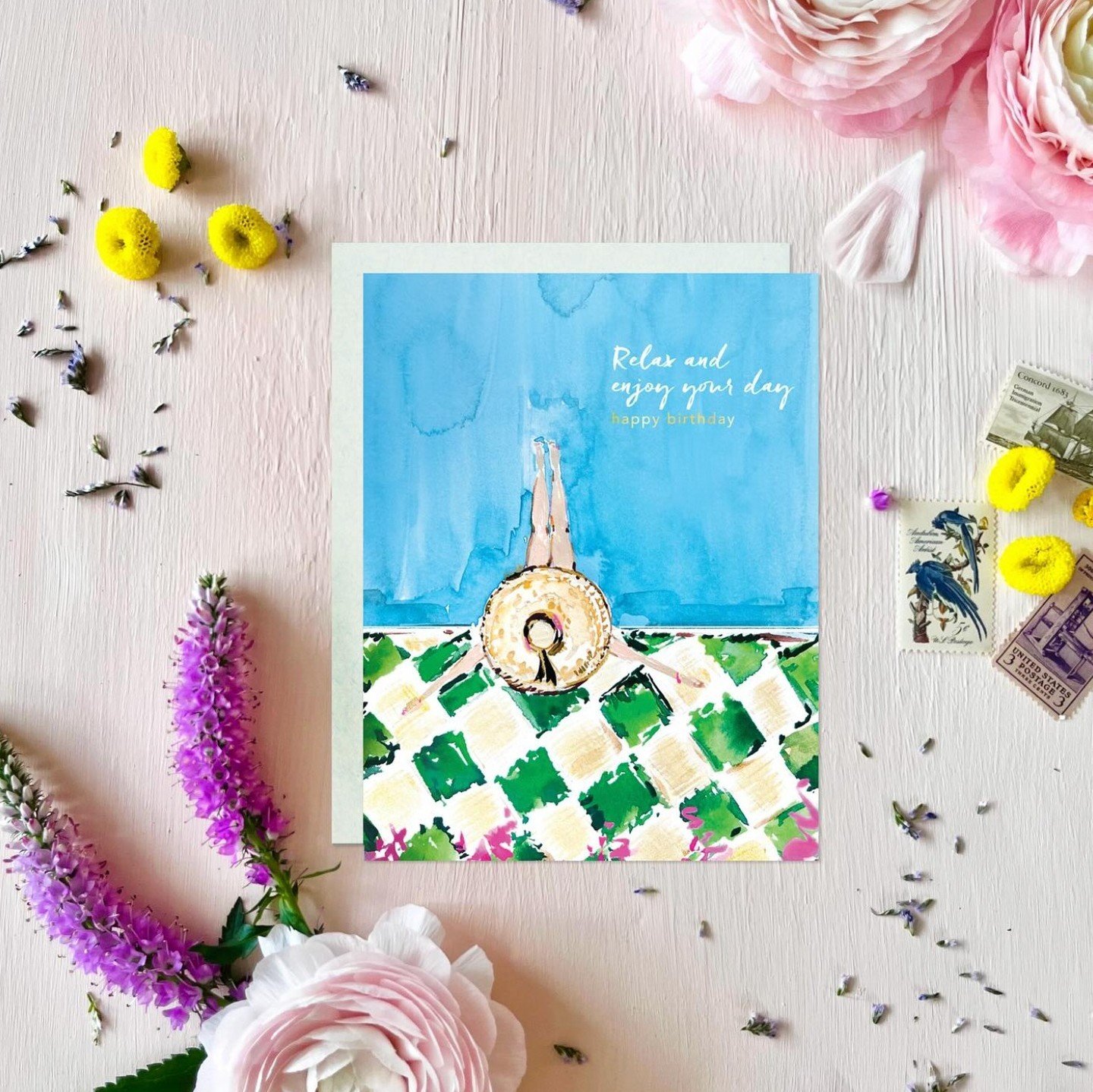 Who else is ready for Summer vibes? 👒 Fresh cards are waiting in The Paper E. Clips Collection from @darling_lemon ⁠
⁠
Don't forget you can enjoy Free Shipping when you sign up to our mailing list, until the end of May! ⁠
⁠
#papereclips #summer #sum
