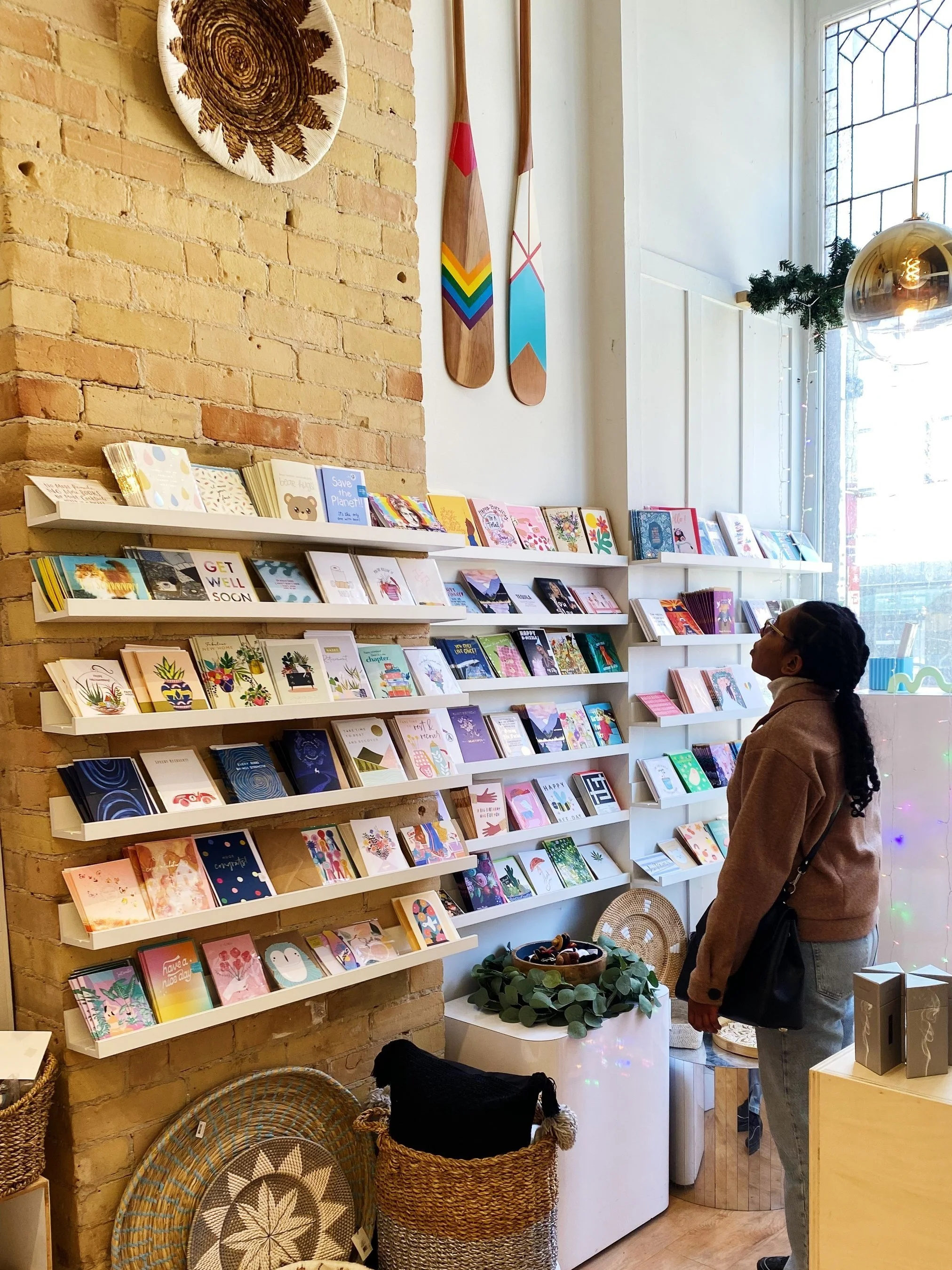 Sales/Spinners/Display — Paper E. Clips Inc Canadian wholesaler and