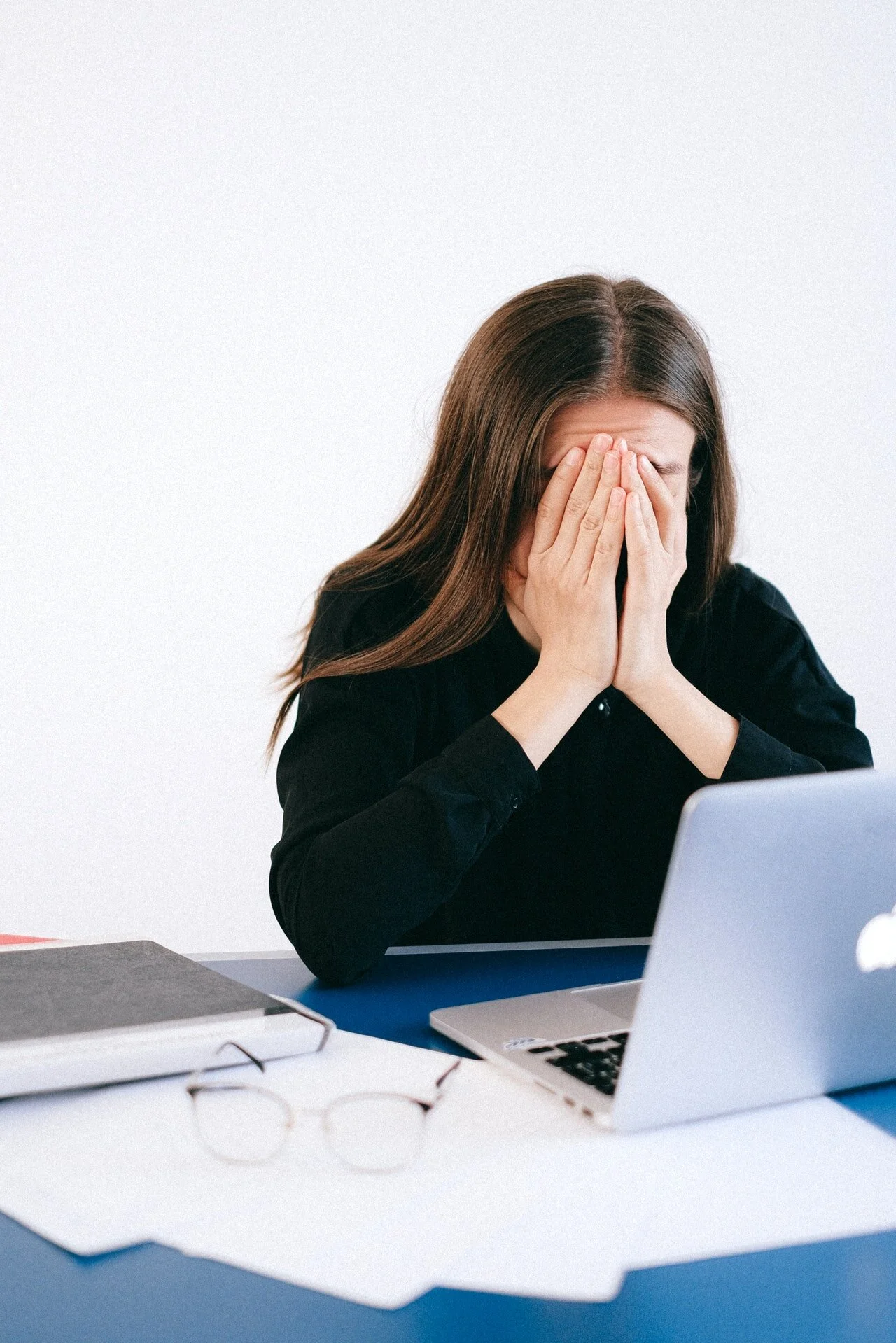 Manage Work Anxiety With These Strategies