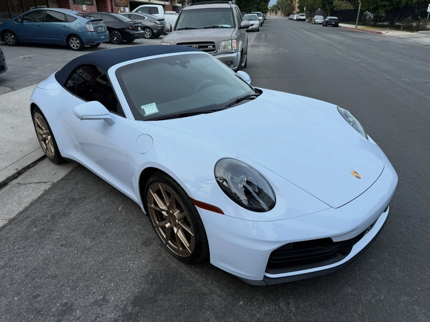Cloudy blue 911 w/ door jambs ready for its new home in North Carolina! #ezw #eziewraps #averycloudyblue #porschewrap #lacarwrap