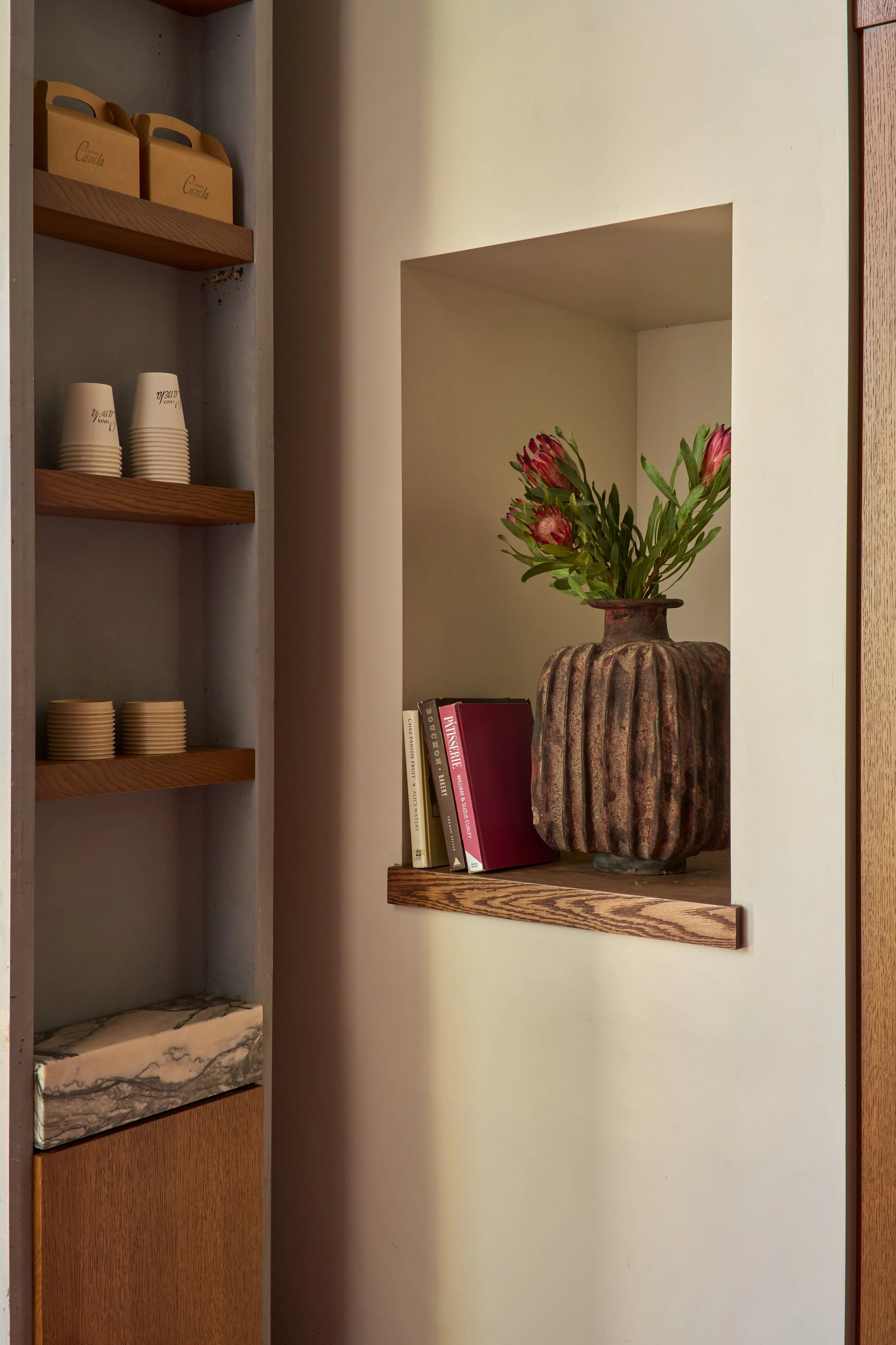 Design by studio lena, 
Picture by Kort Havens