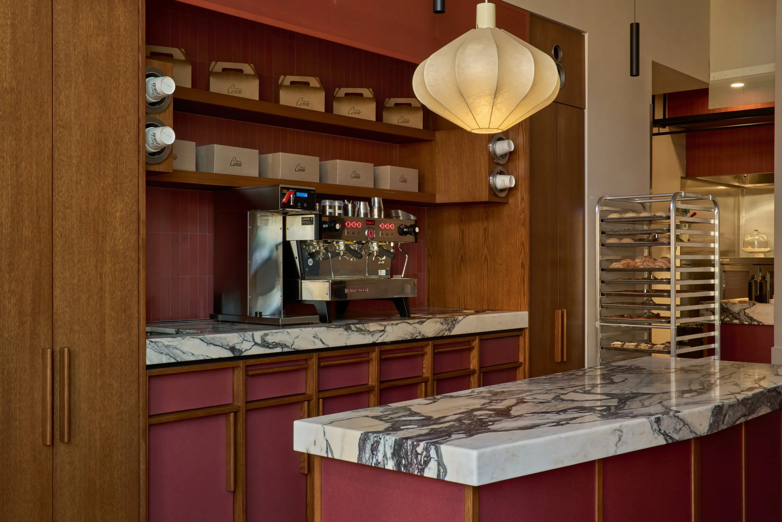 Design by studio lena, 
Picture by Kort Havens