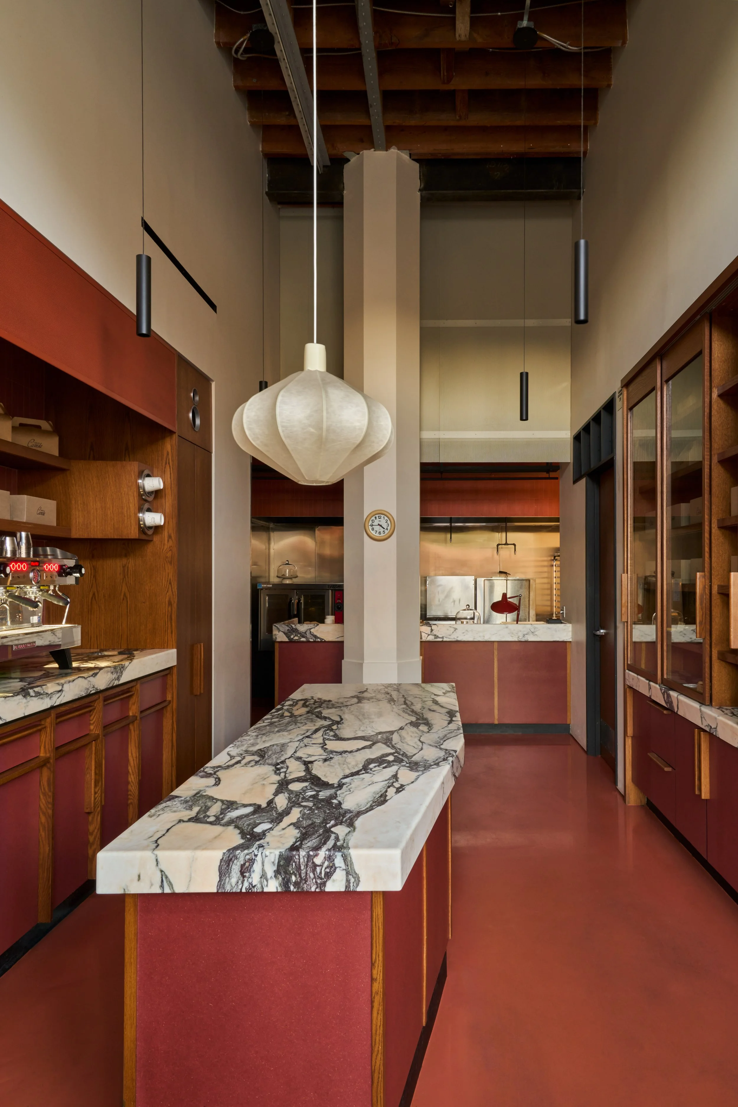 Design by studio lena, 
Picture by Kort Havens