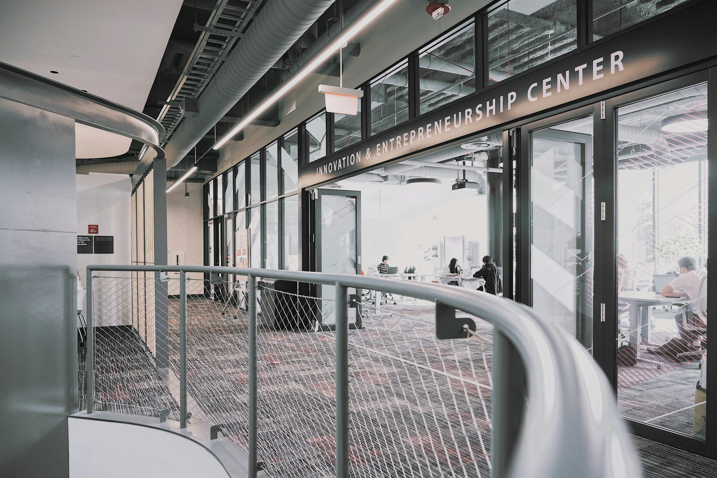 How to Decide If Graduate School Is Right for You in Aquaculture