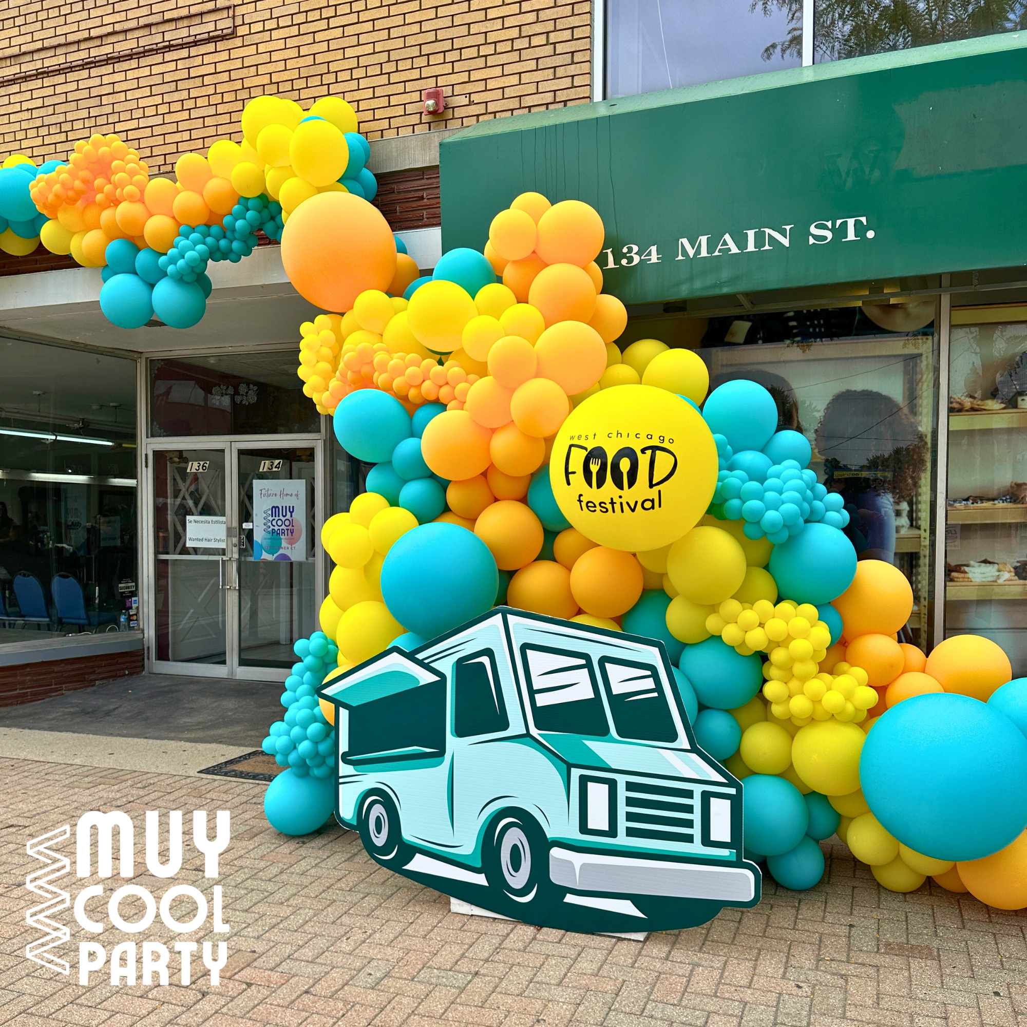 Street Festival Balloon Garland
