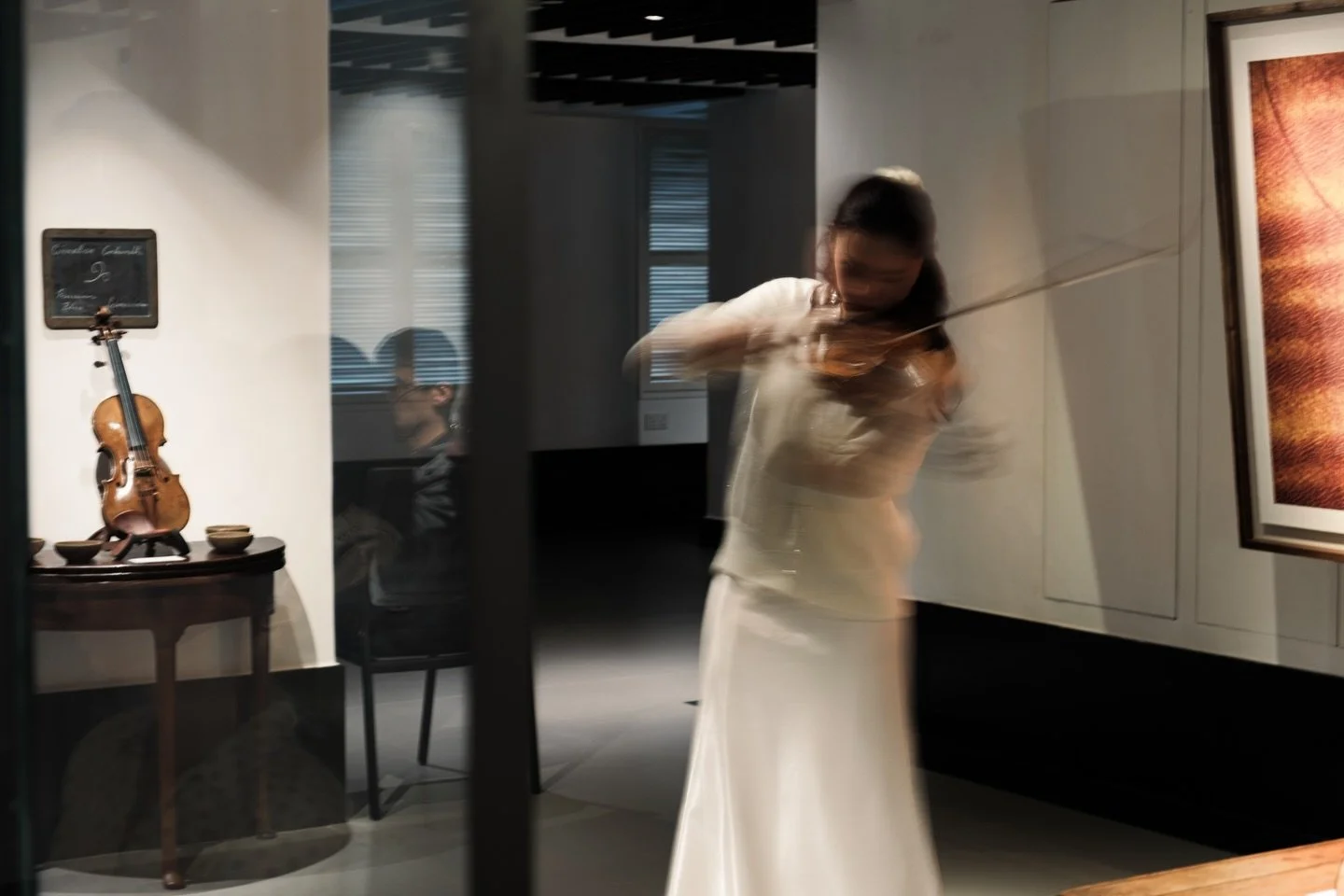 Can&rsquo;t believe we&rsquo;re already in February🤯 
Some fun behind the scenes pics from last week with @premiereperformanceshk 
~~~
🎼 
&bull;
&bull;
&bull;

#violin #violinist  #classicalmusic  #musician
 #古典音樂