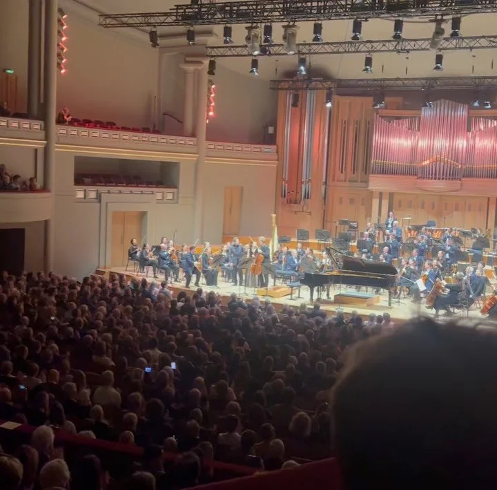 Had a blast playing the Beethoven triple concerto yesterday with the amazing @jonswensencello Frank Braley and @christian_blex in the most beautiful hall @bozarbrussels ✨
And got to see so many wonderful friends afterwards!!🫶🏻
~~~
🎼 
&bull;
&bull;
