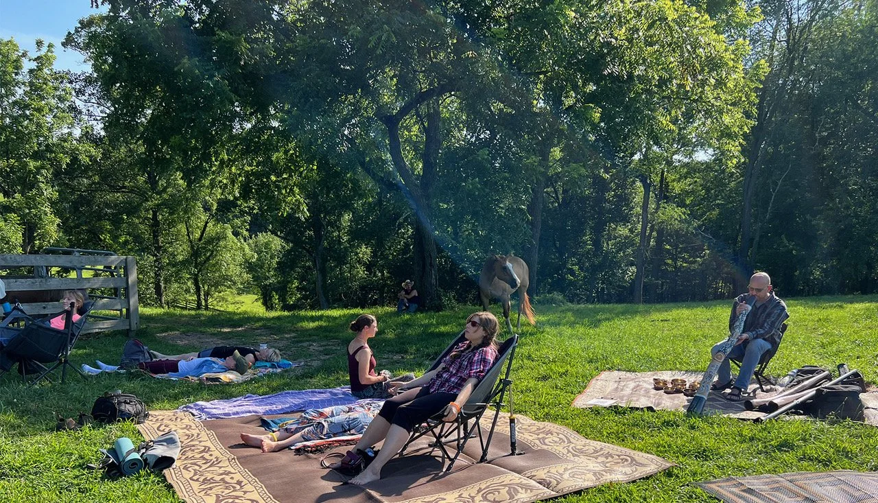 Finding My Way Through Sound: A Journey with the Didgeridoo 