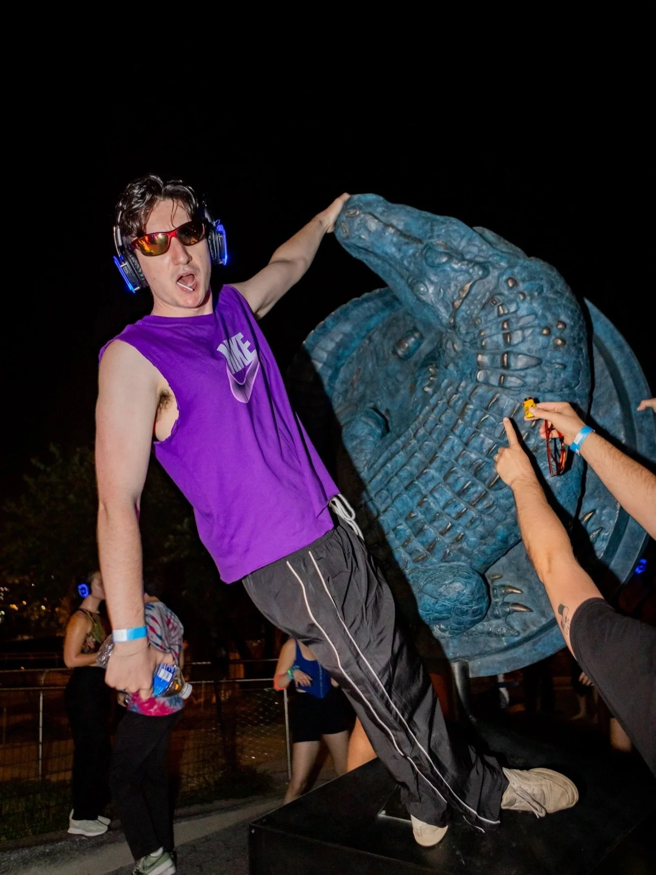 2025 gets 5 big booms!