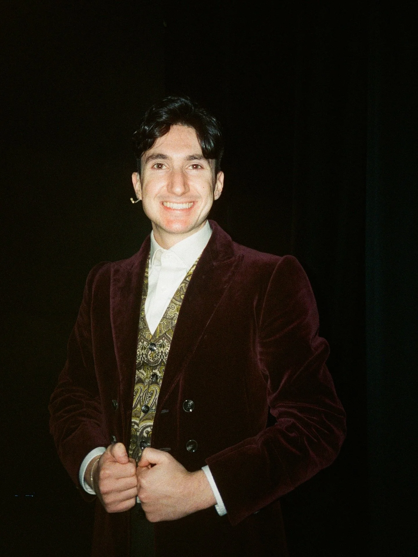 I love you Bat Boy!!! 🦇💜

forever grateful for my new family. I wish we could do this show FOREVER!!!