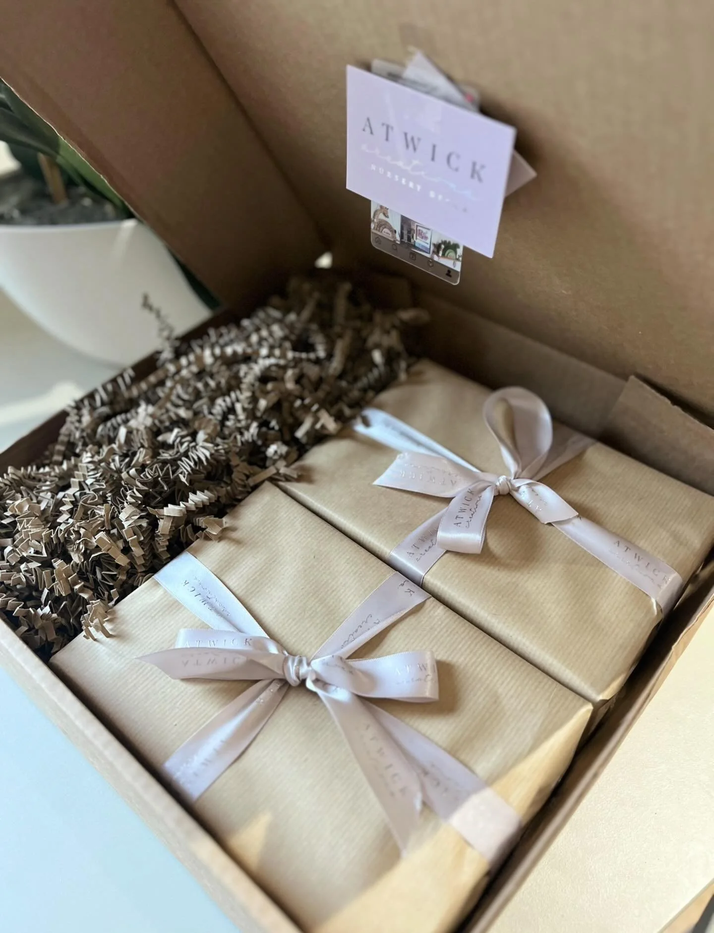 We&rsquo;ve been so busy trying our hardest to catch up, and slowly but surely getting there 🙏

The gift wraps are coming in so so much though im struggling to even find time to restock on gift cards at this point! But oh how pretty do the orders lo