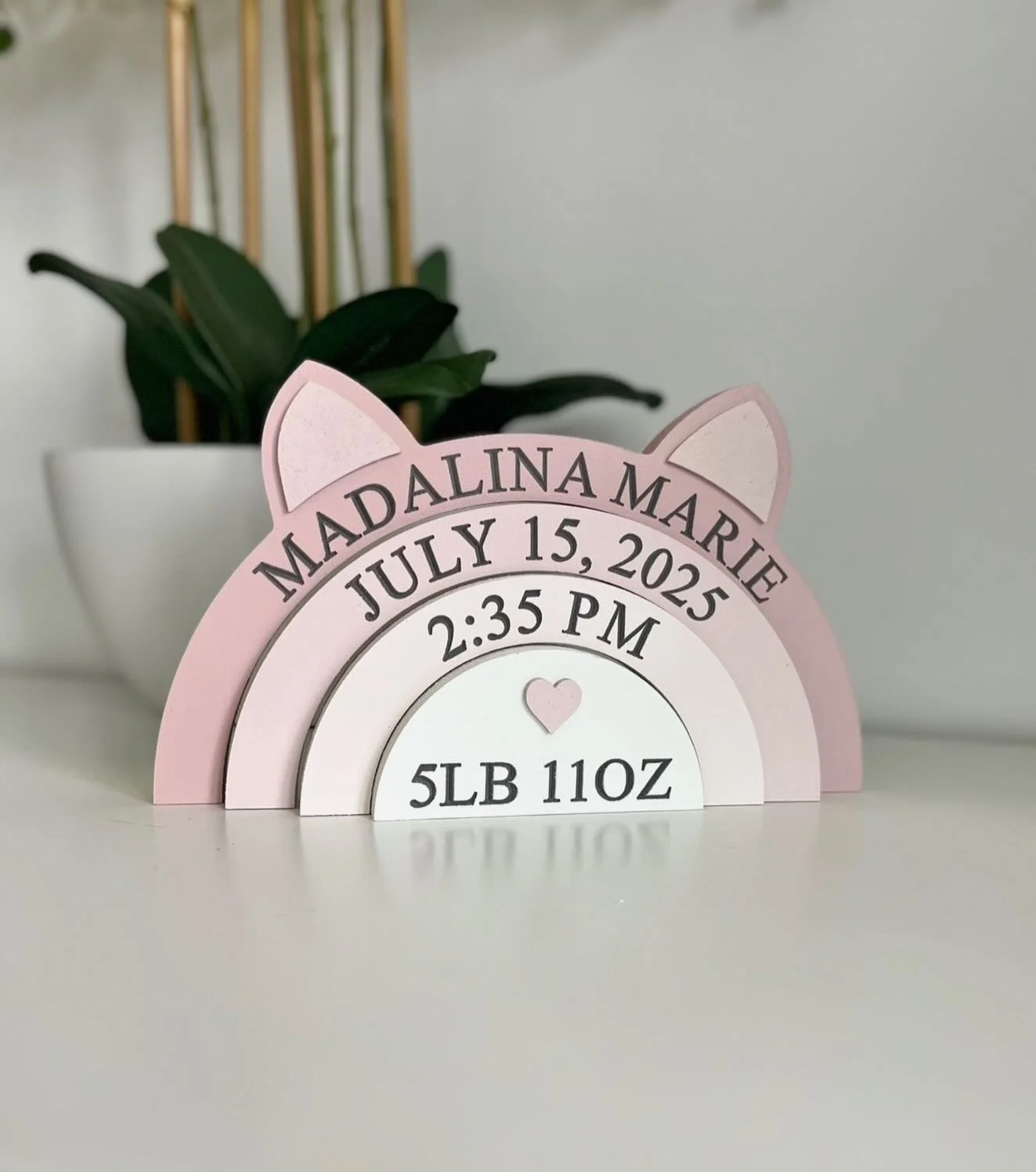 The most gorgeous custom order! 
This customer ordered our fox stacker but asked to have it without the tail so it&rsquo;s more cat like, and wow I&rsquo;m here for it!😍 

Debating wether to add this cat as an option on the website now 🤔💭

🔎 Fox 