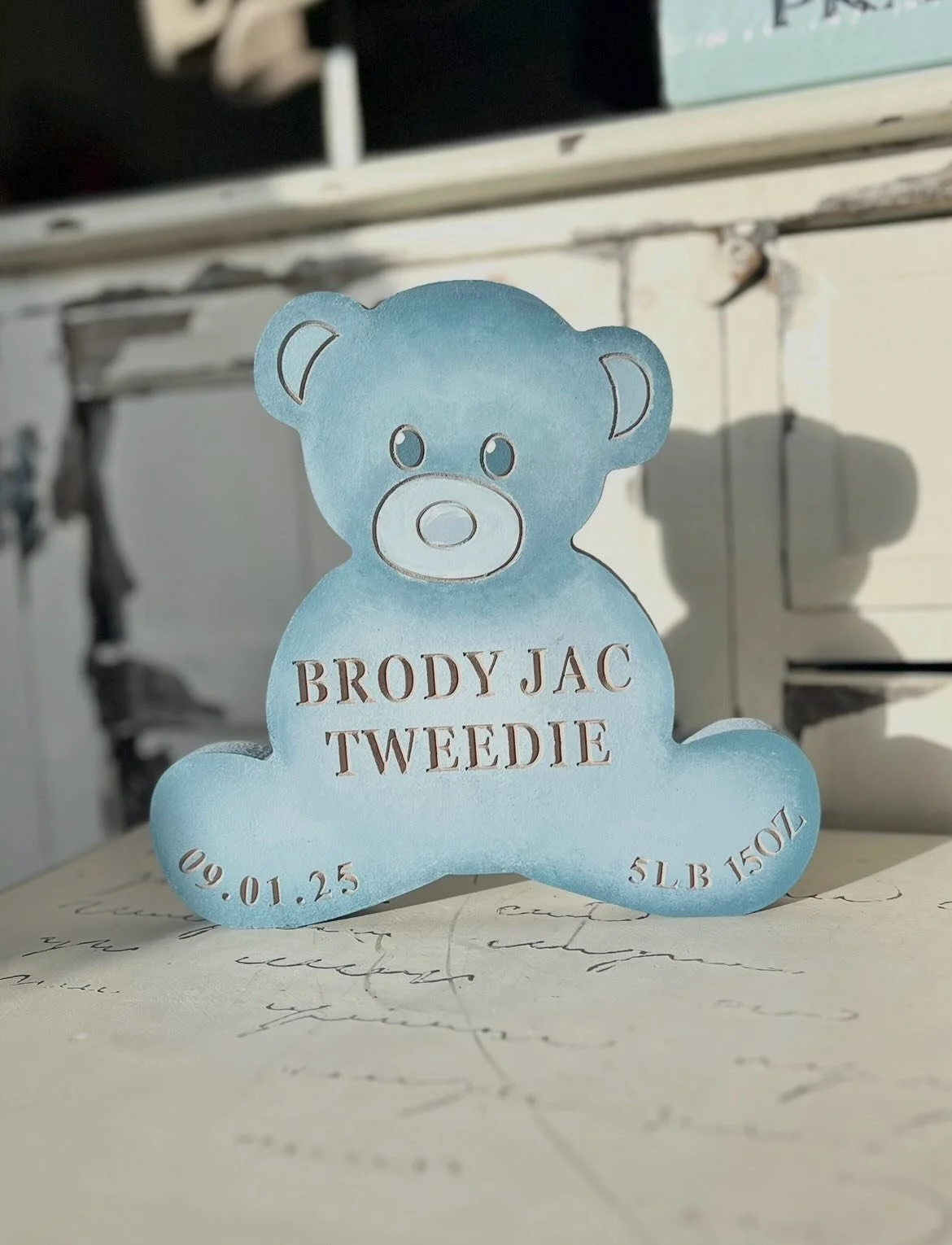 The engraved bears are so underrated, don&rsquo;t get me wrong when I start painting them I do think okay this order is going to take me awhile as I need to dedicate a whole session for the shading, but the end result is always so worth it! 

Kind of