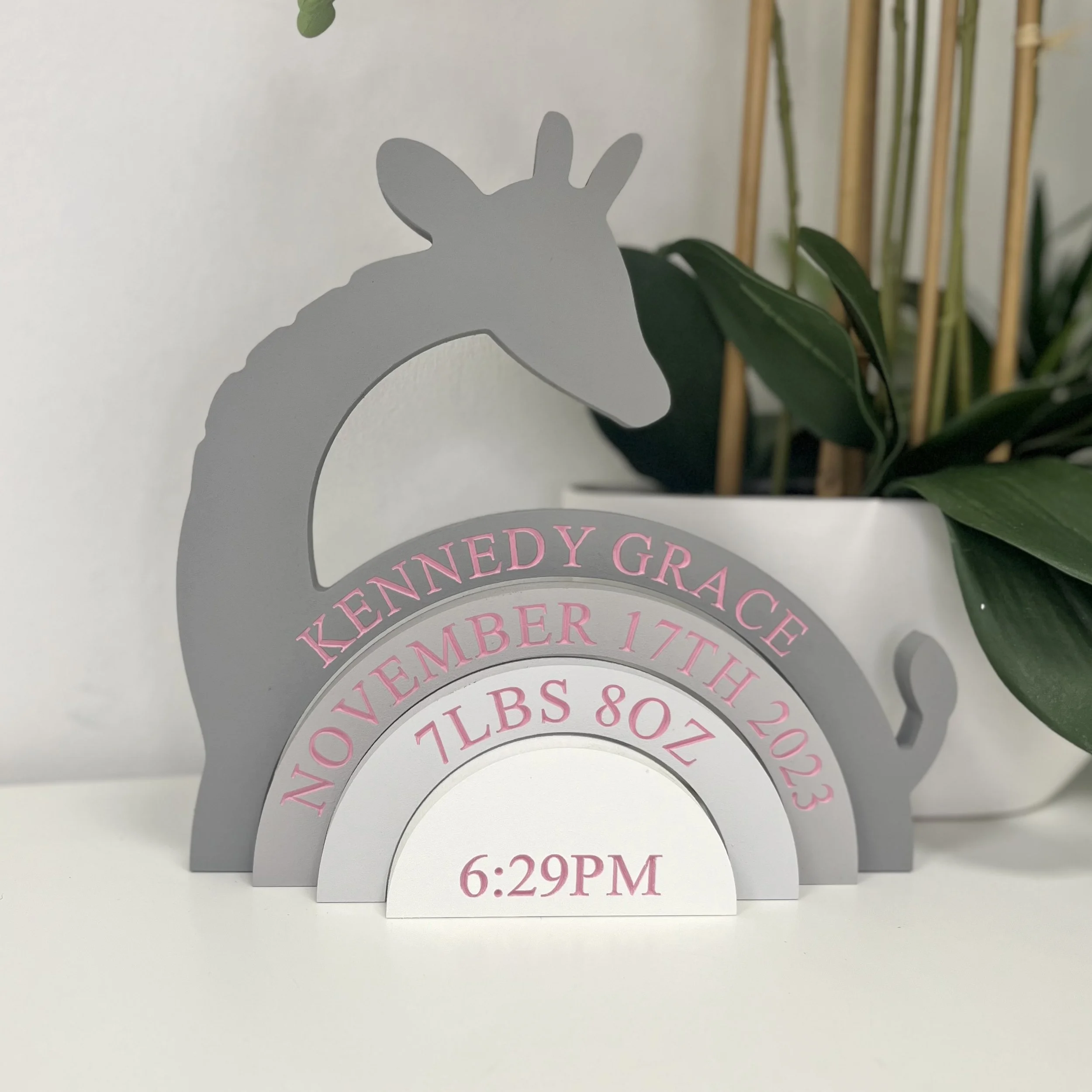 grey giraffe nursery.jpeg