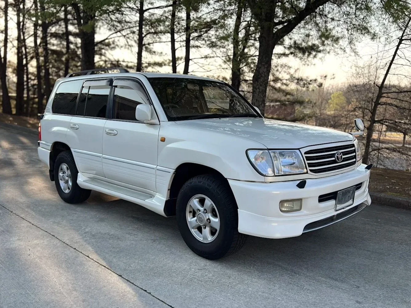 1998 Toyota Land Cruiser UZJ100 - $16,998