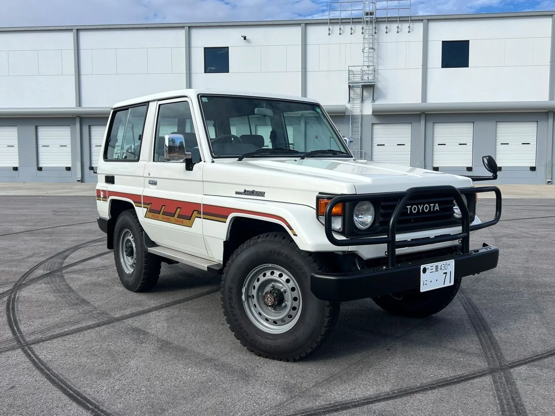 1999 Toyota Land Cruiser HZJ71 - $34,998