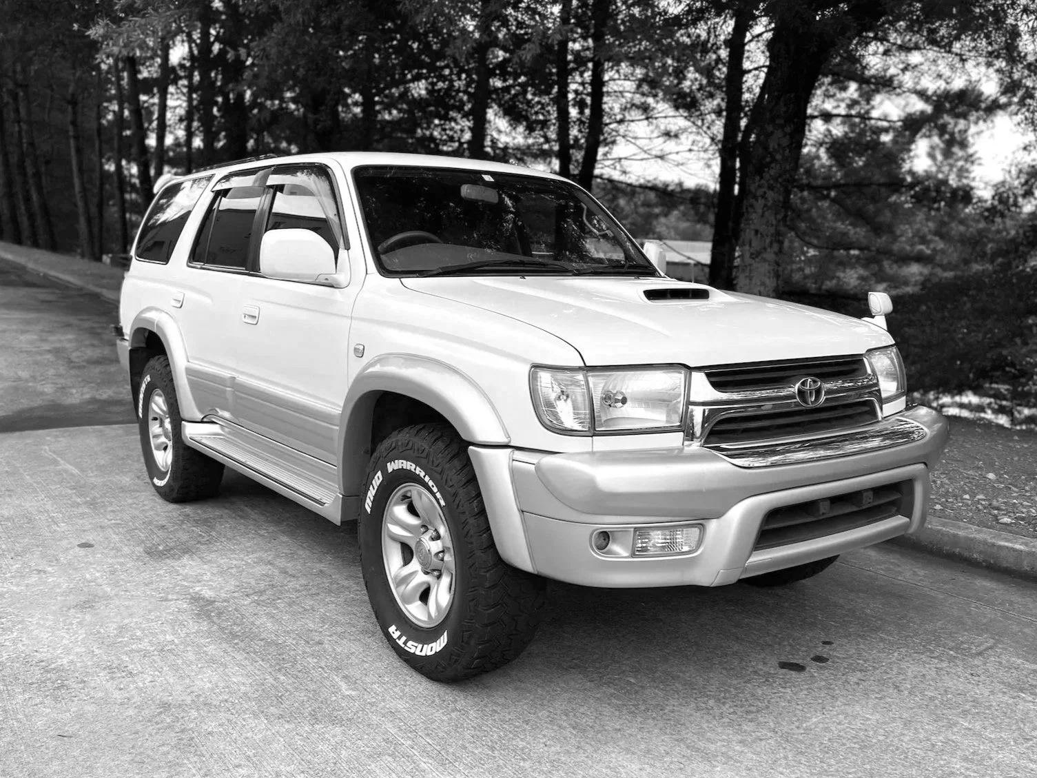 2000 Toyota Hilux Surf SSR-X KDN185 - SOLD
