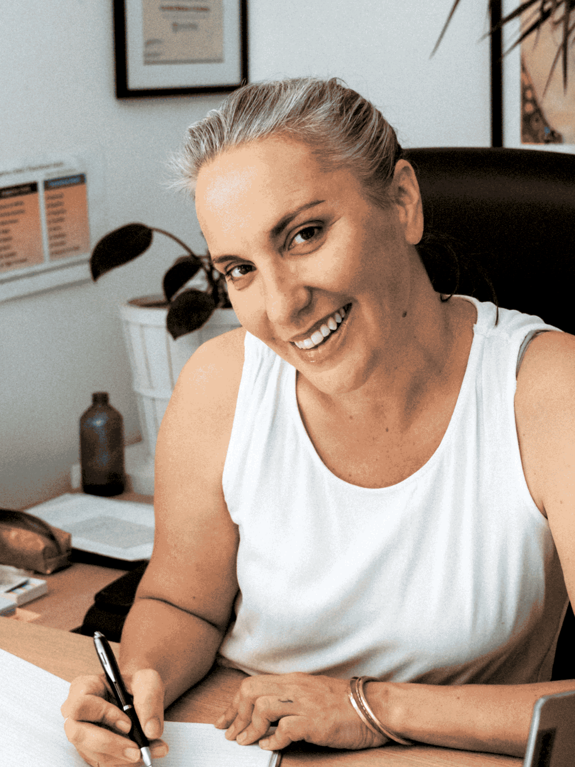 Verity Mansfield Relationship Counsellor journalling