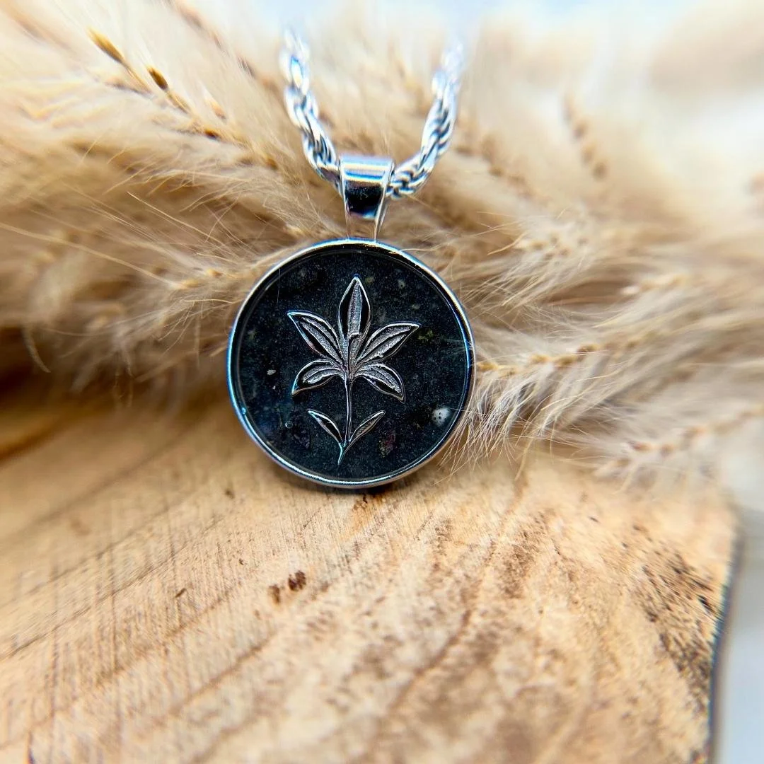 thumbnail - 2025-11-08T142115.639.jpg