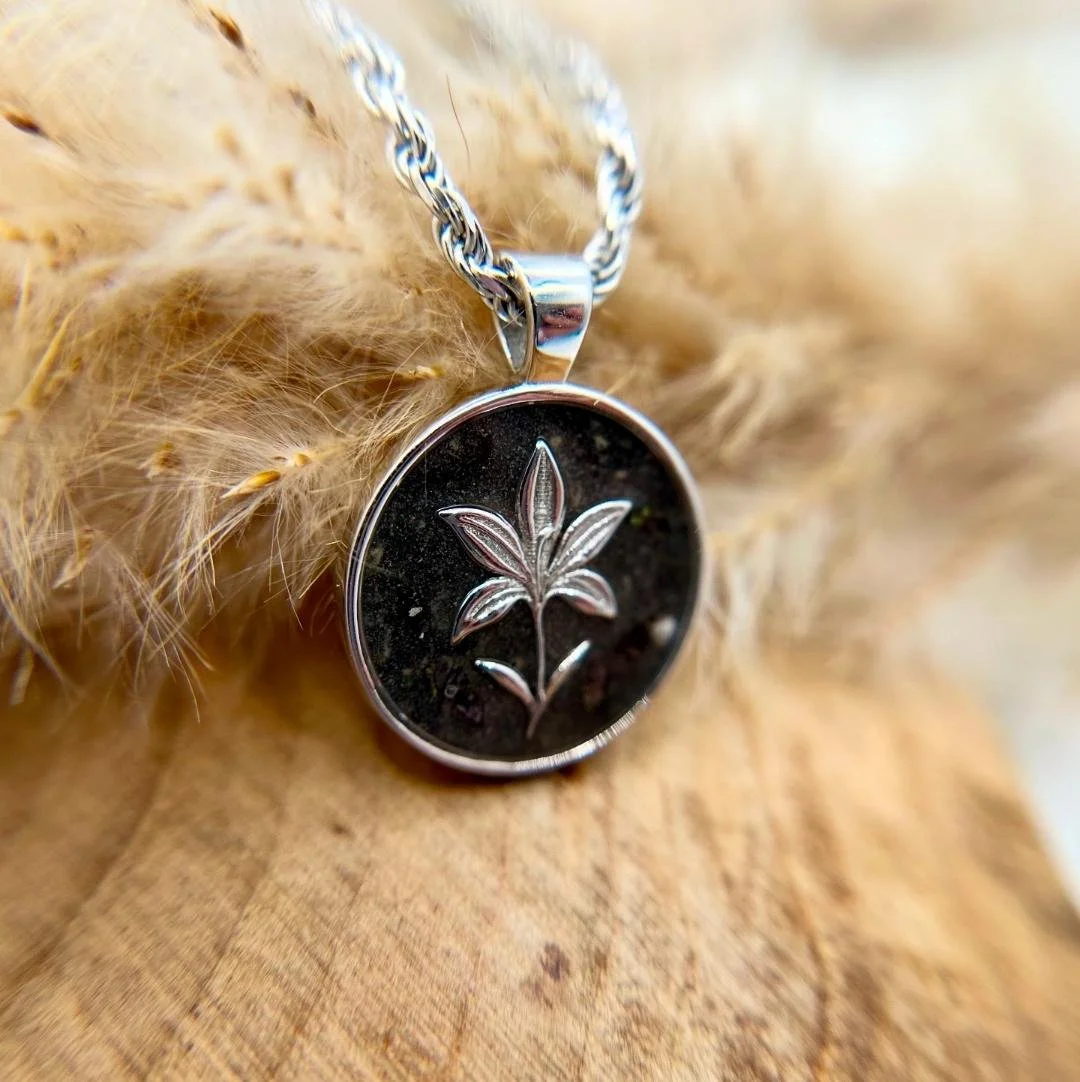 thumbnail - 2025-11-08T142121.135.jpg