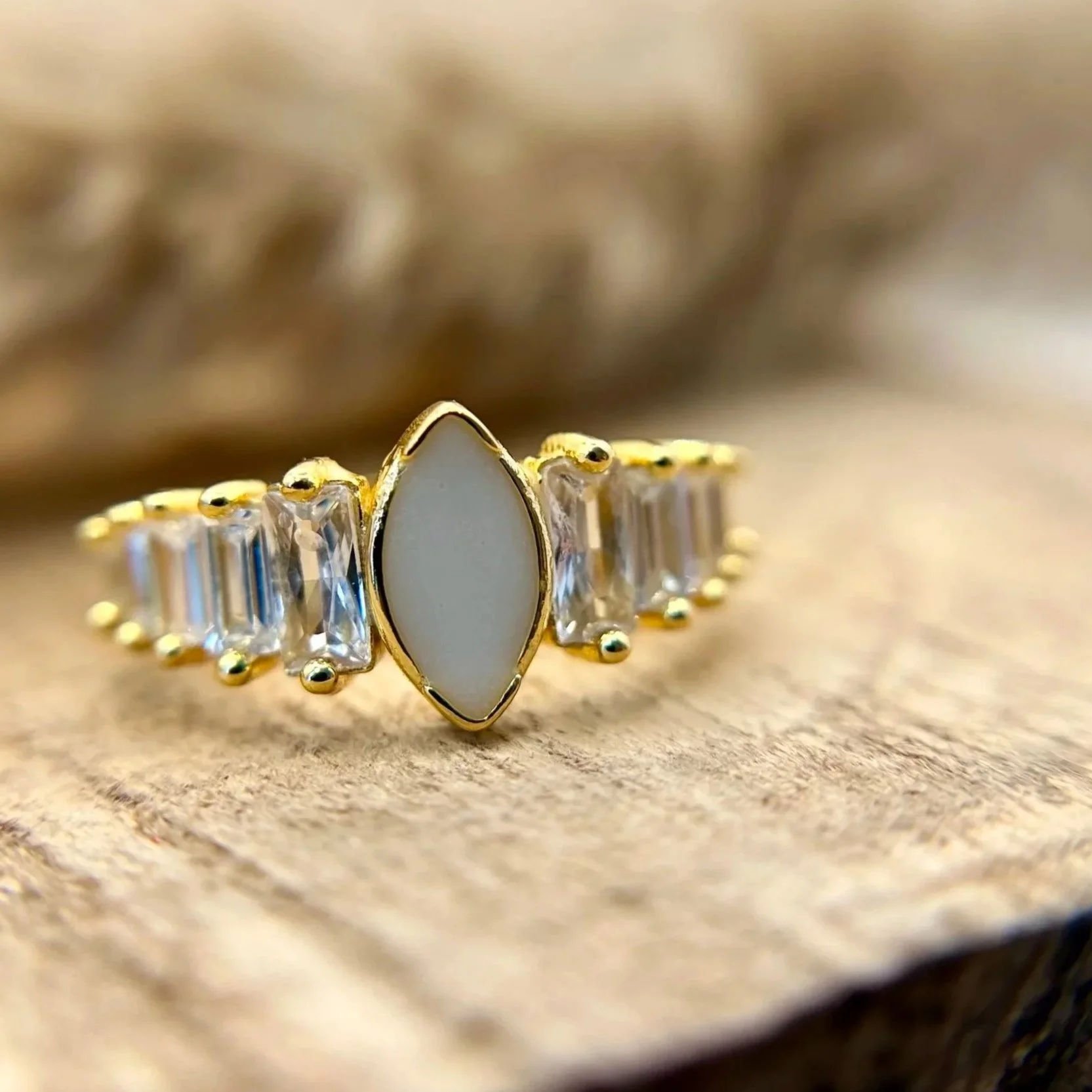 Marquise Grace Band R28