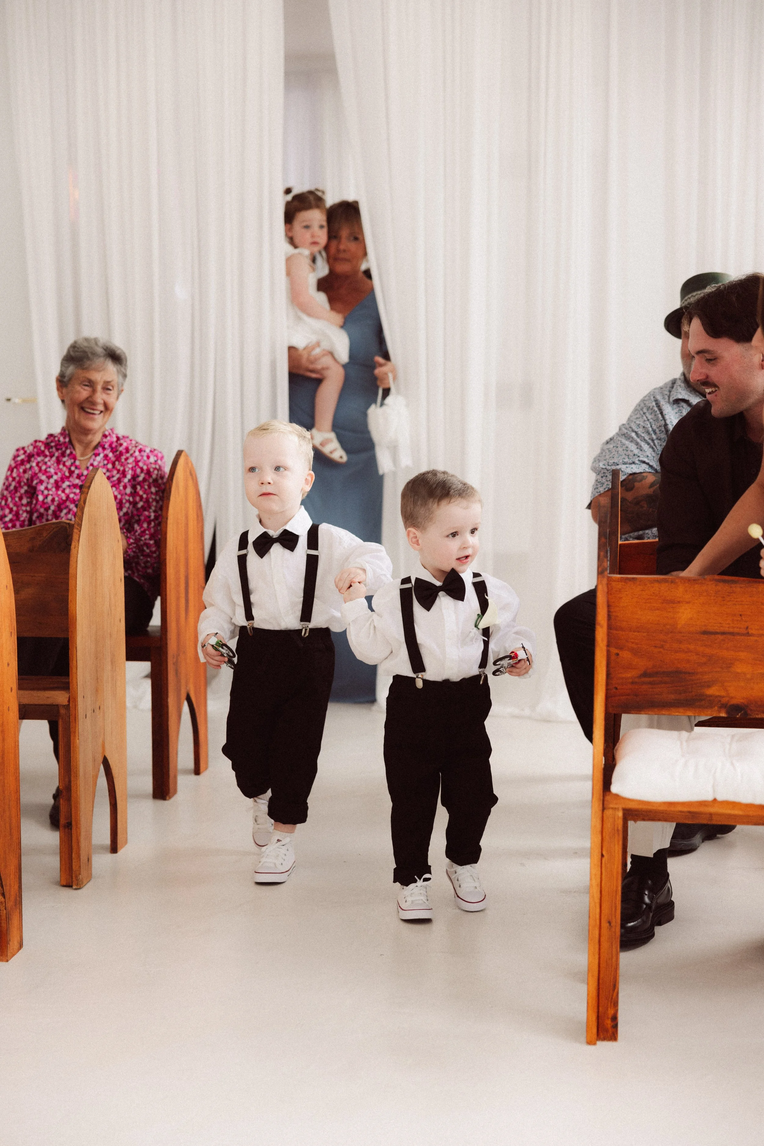 lauren and luke previews-14.jpg