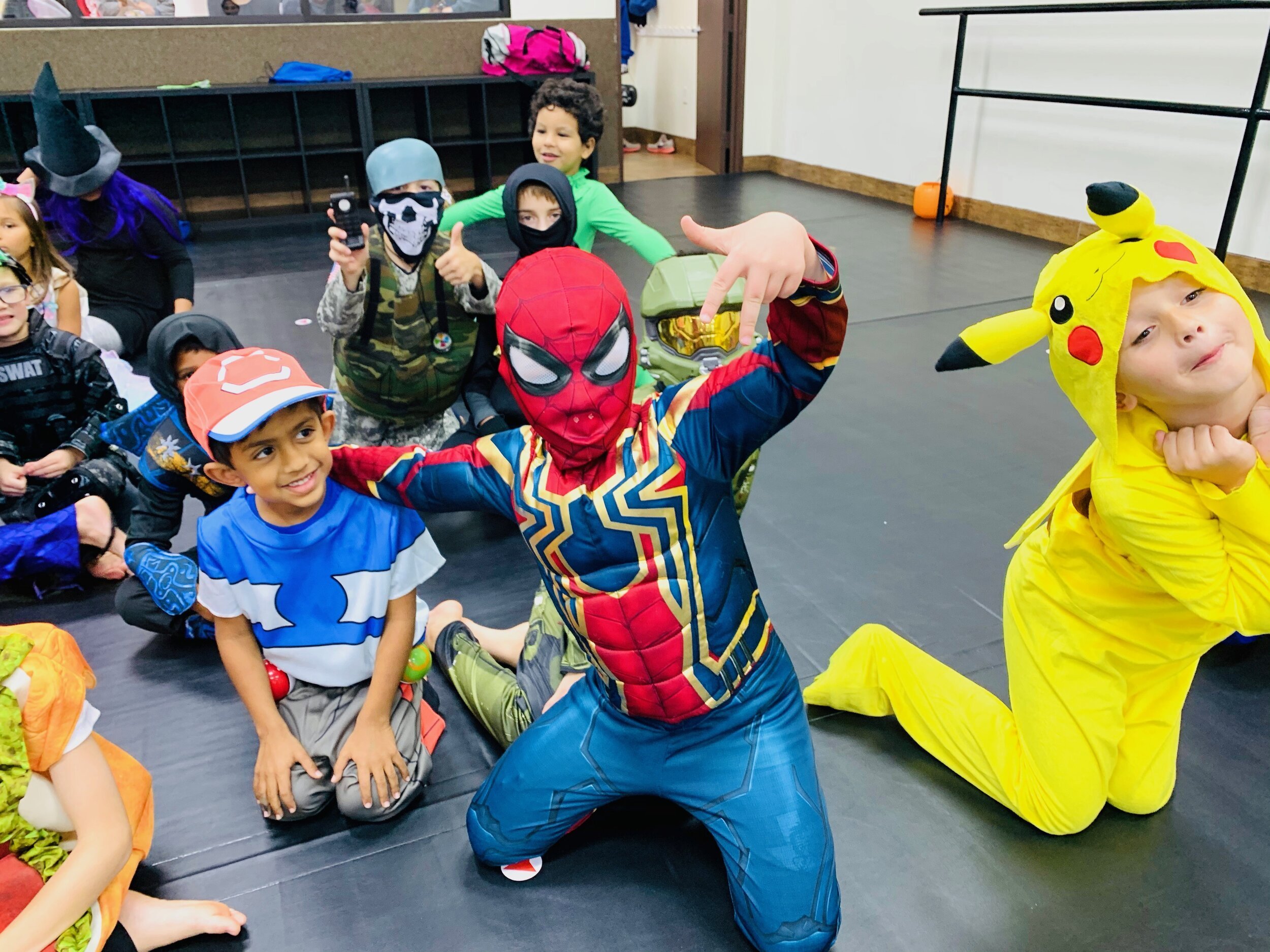 spicars-martial-arts-southlake-halloween-costume-party00015.jpeg