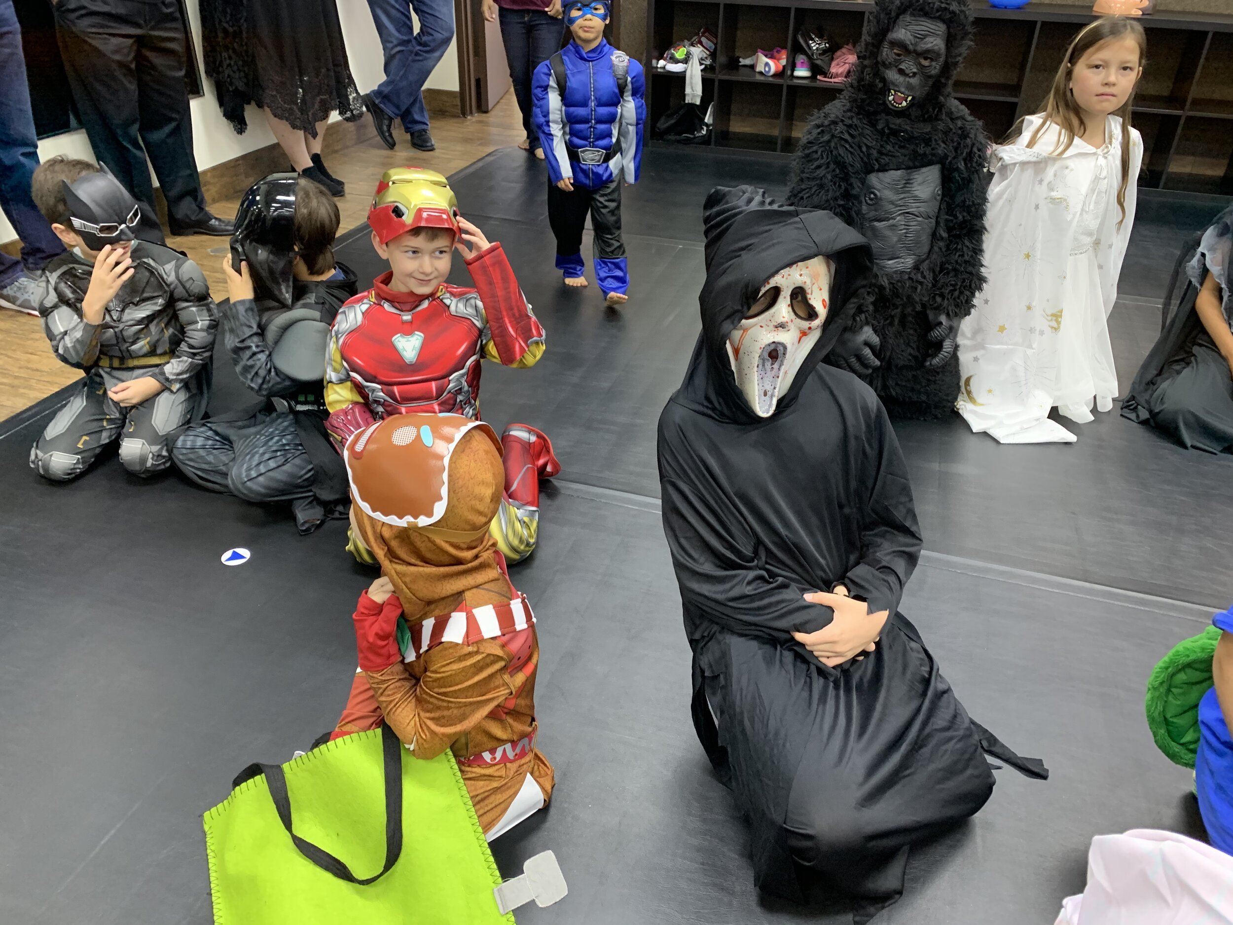 spicars-martial-arts-southlake-halloween-costume-party00020.jpeg