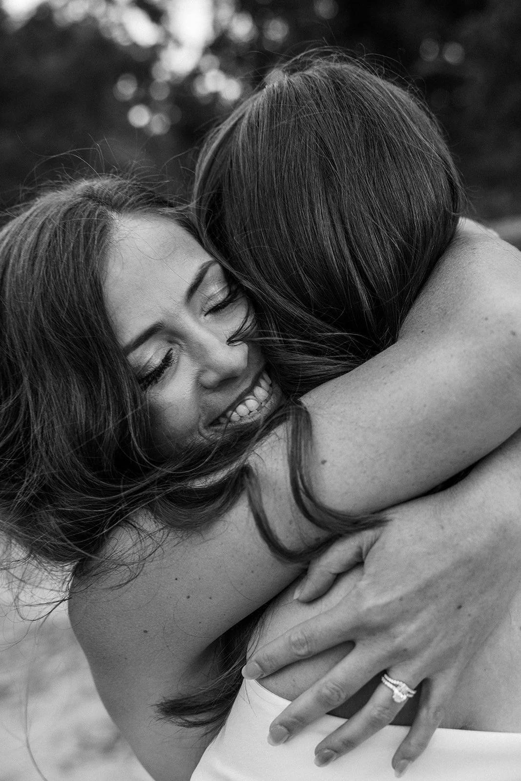 How to Choose a Wedding Photographer in Adelaide (Without Losing Your Mind)