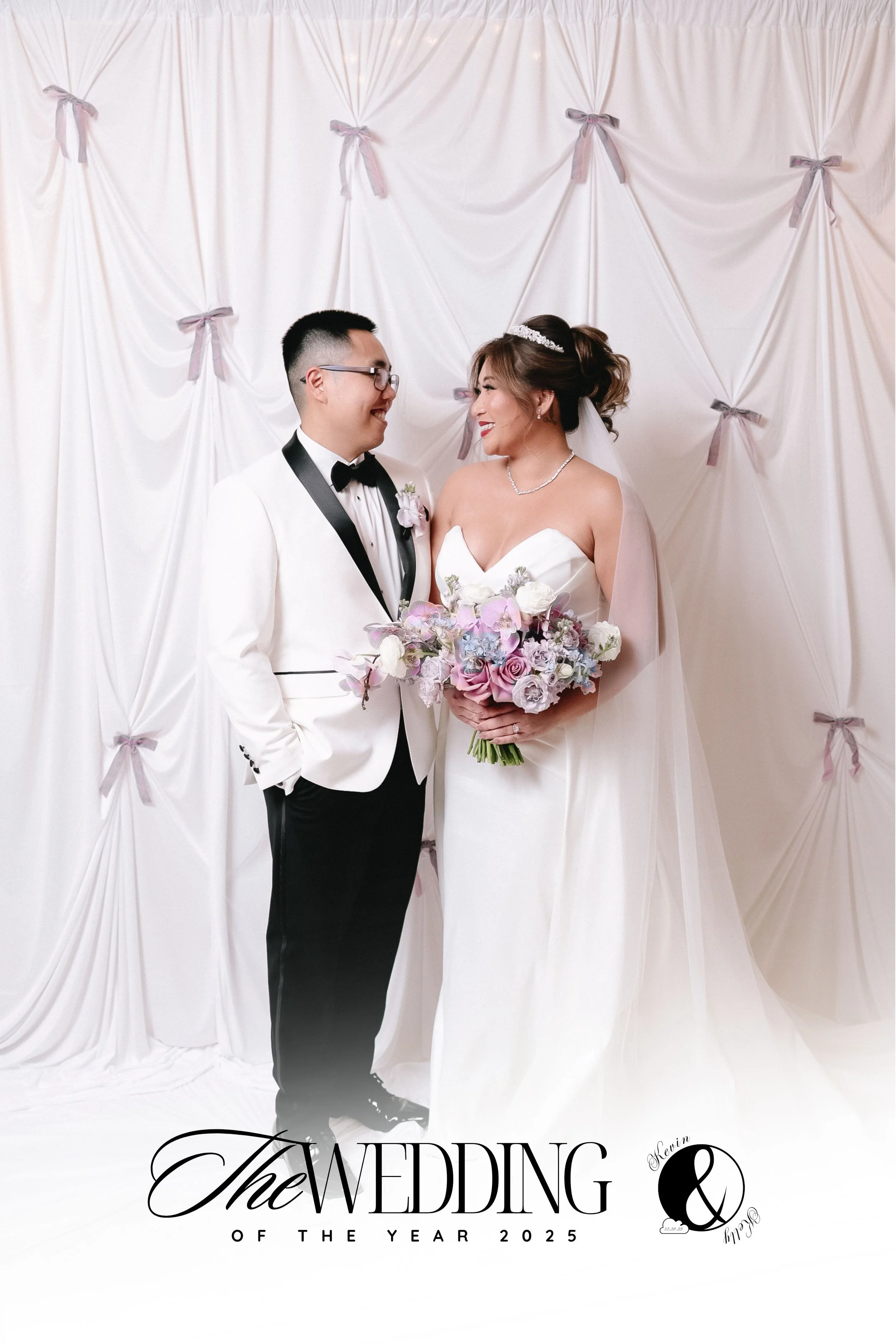 portrait lounge - studio - spotlight photo booth, red carpet houston photo booth co. wedding trends, national luxury-wedding-photo-booth-the-corinthian-houston-tx-thee astorian- chateau nouvelle - la terasse - boxwood - photographers - planners weddi