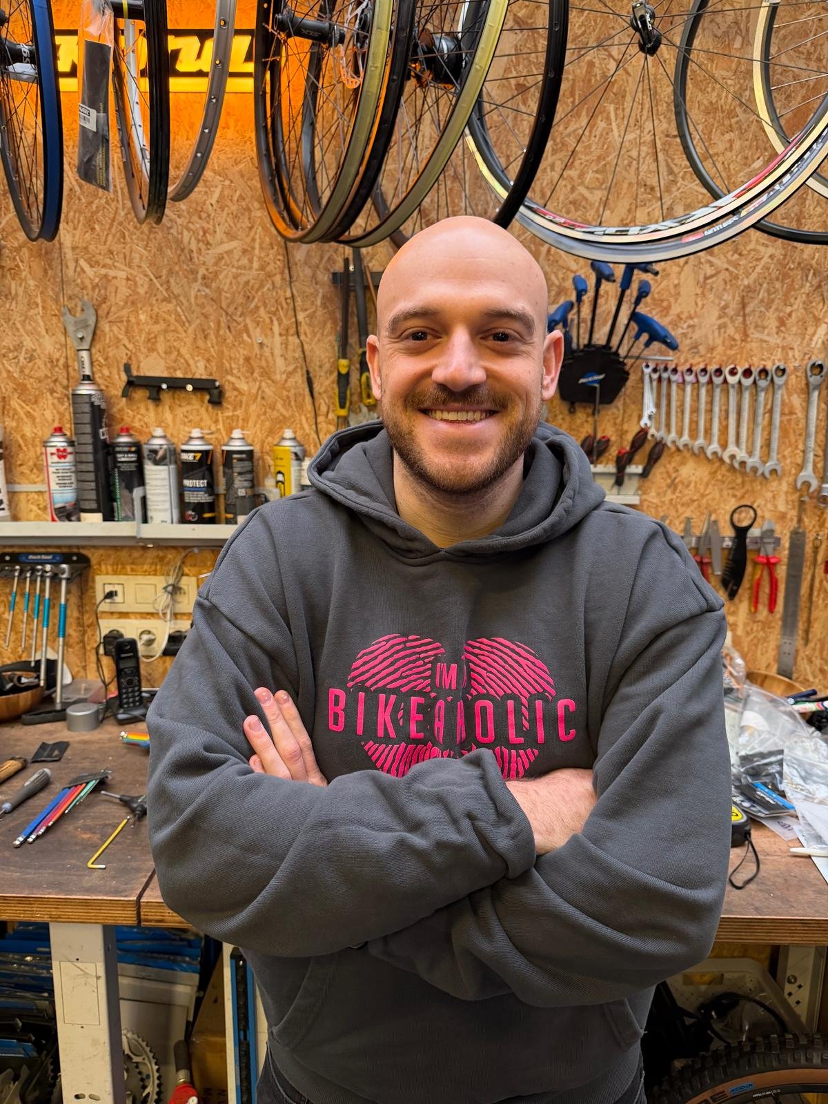 Dries Van Aert, filiaalmanager BikeAholic Mariaburg