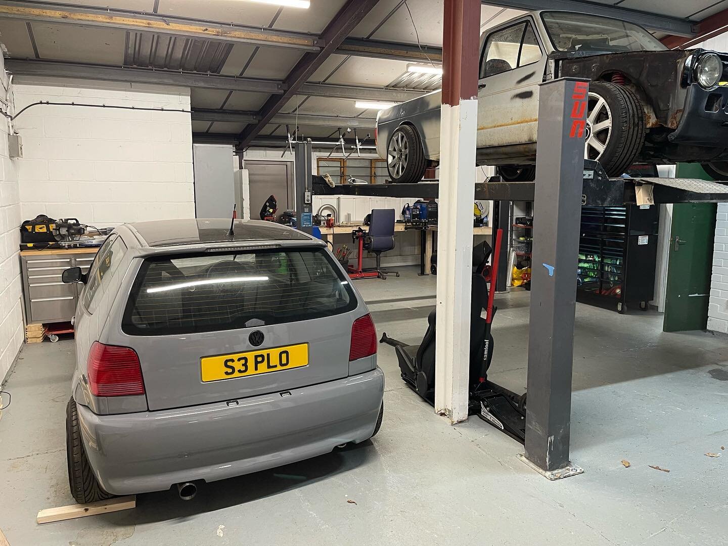 After a busy couple of weeks getting Forward creations HQ ready for work we are almost there 🙌. Time to get busy #vw #vwpolo #vwpolo6n2 #vwlife #vwlove #vwscene #vwdaily #volkswagenpolo #poloawd #haldex #haldexperformance #haldexconversion #vagcars 