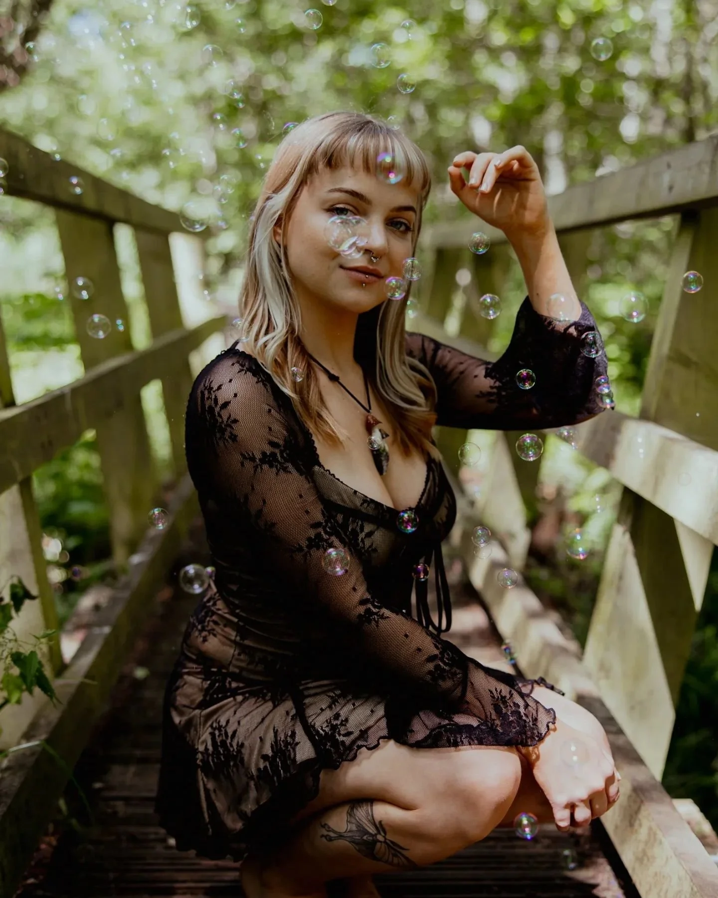 Some beautiful portraits from my photoshoot with Maddie from @fae_clay_ 🧚🏻‍♀️🤍✨💖
I really enjoyed creating these with Maddie, and thankfully she was happy to jump on board with my ideas and together we created some magical forest fairy photo