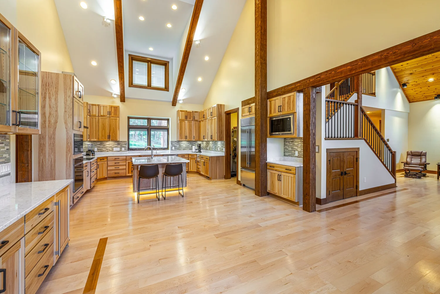 Lakefront home, Spread Eagle WI, Dickinson Homes
