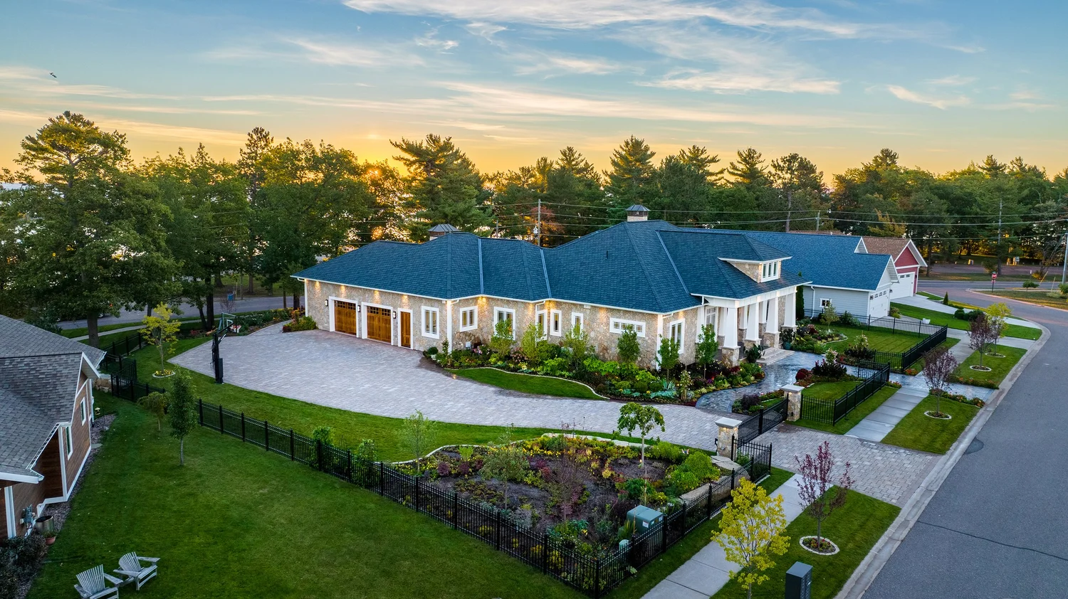 Custom home, Marquette MI, Dickinson Homes