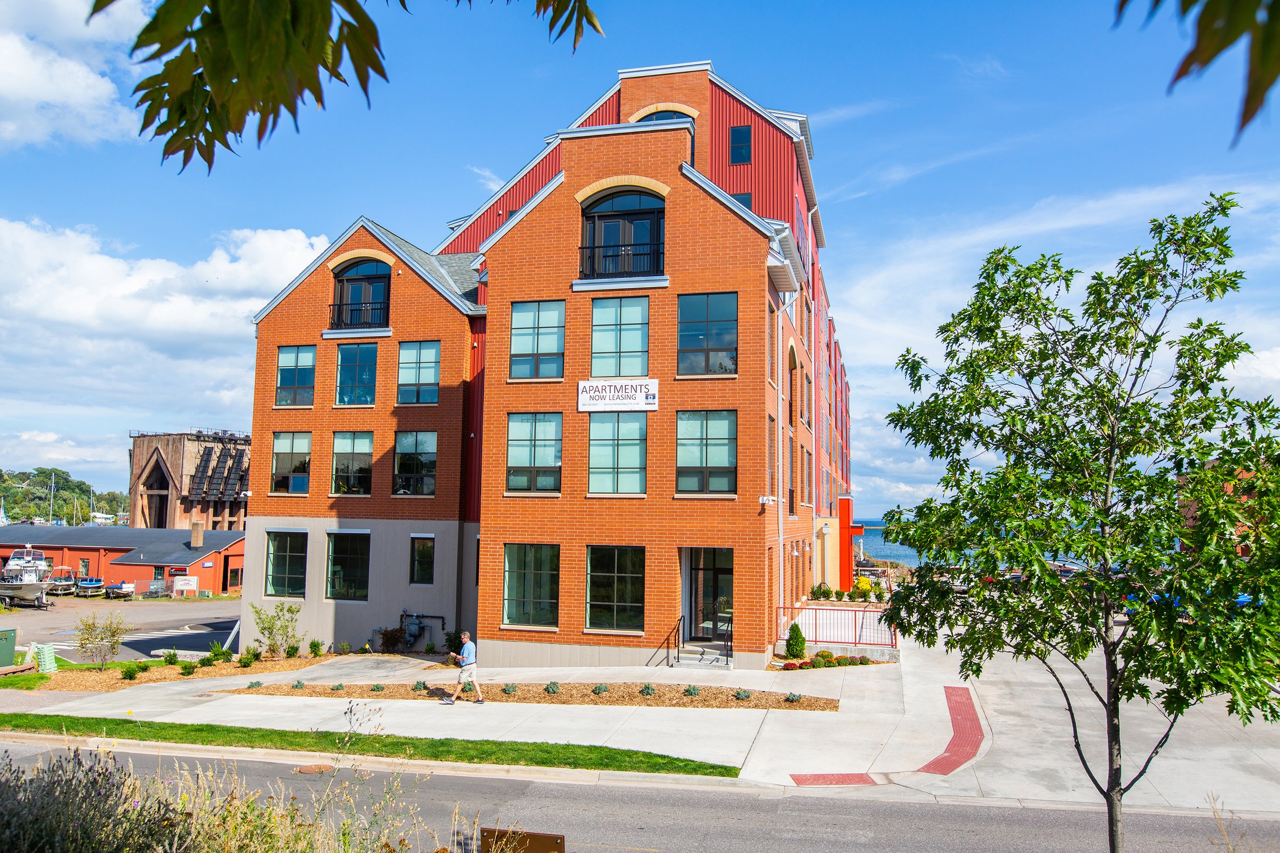 One MQT Exterior Photos_00029.jpg