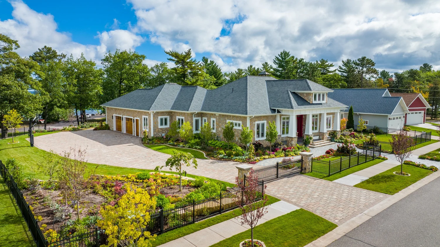 Custom home, Marquette MI, Dickinson Homes