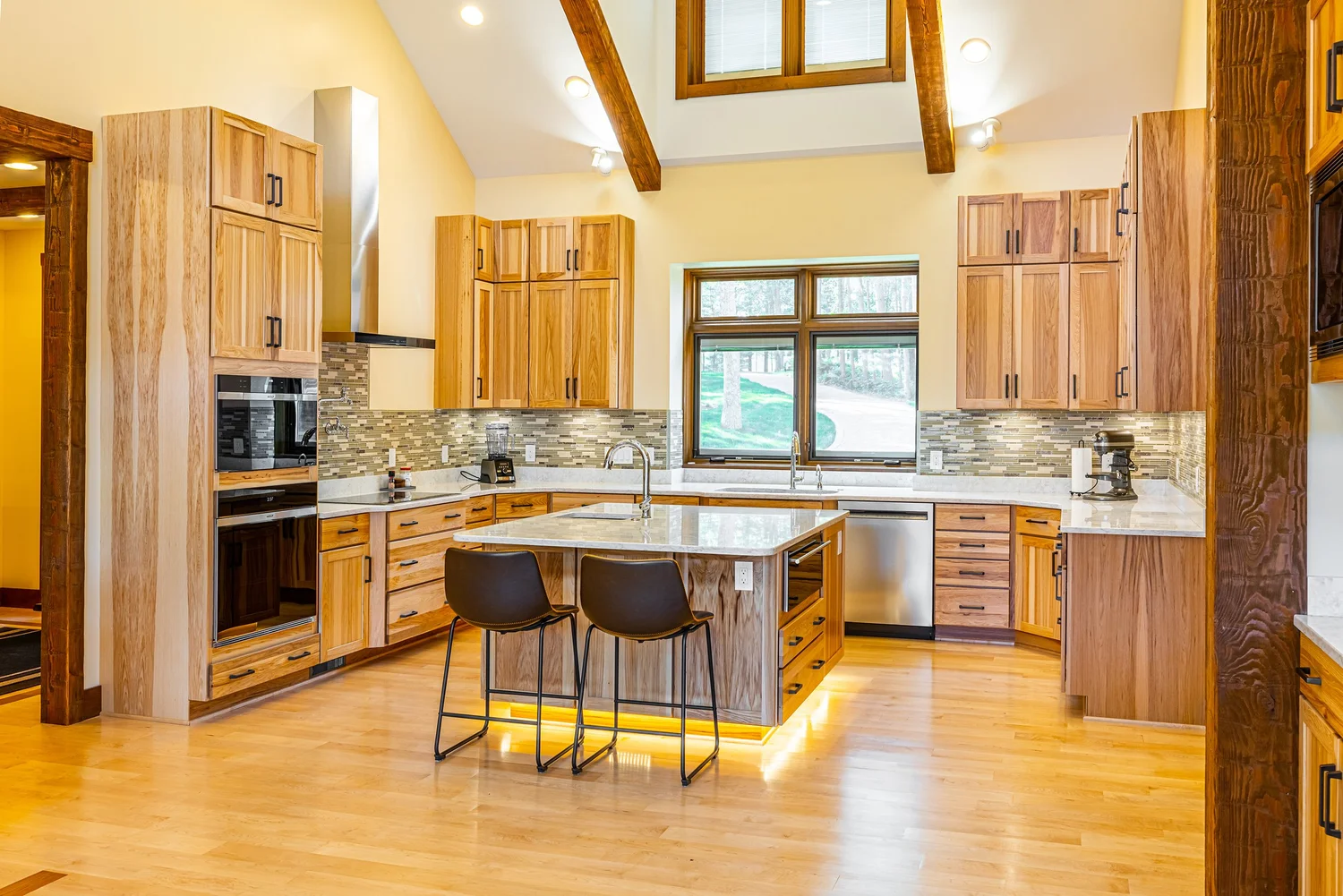 Lakefront home, Spread Eagle WI, Dickinson Homes