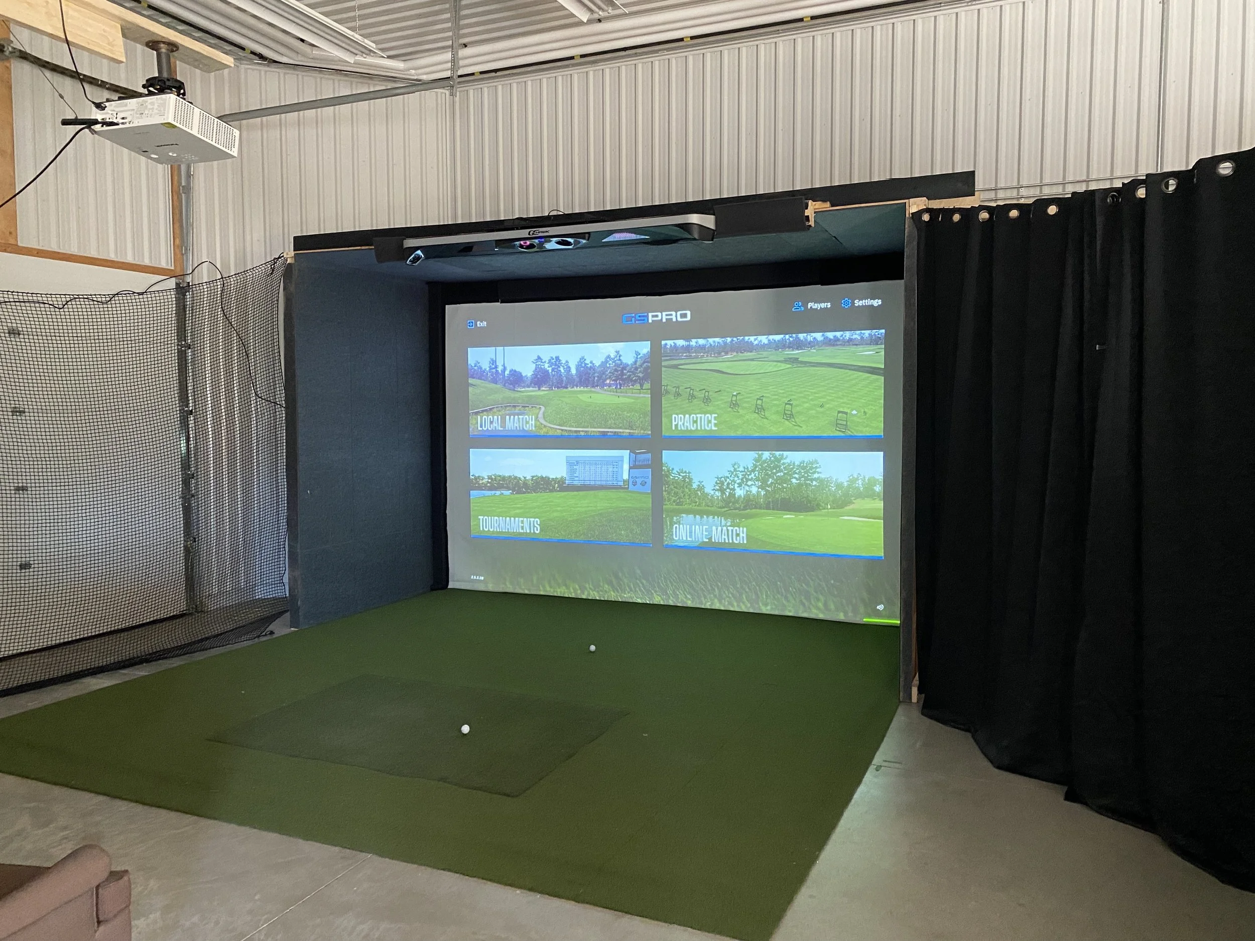 Indoor golf in Goderich at The Club at Square Brew