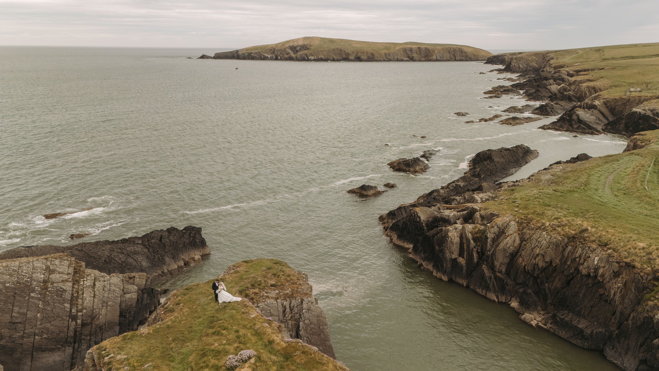 Advanced Composition for Wedding Photographers: Elevating Your Narrative in 2026