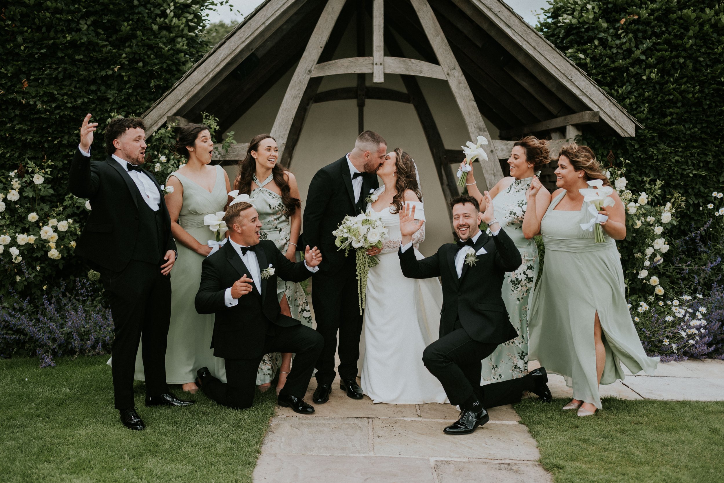 Finding Inspiration for Wedding Photography: A Guide to Developing Your Creative Vision