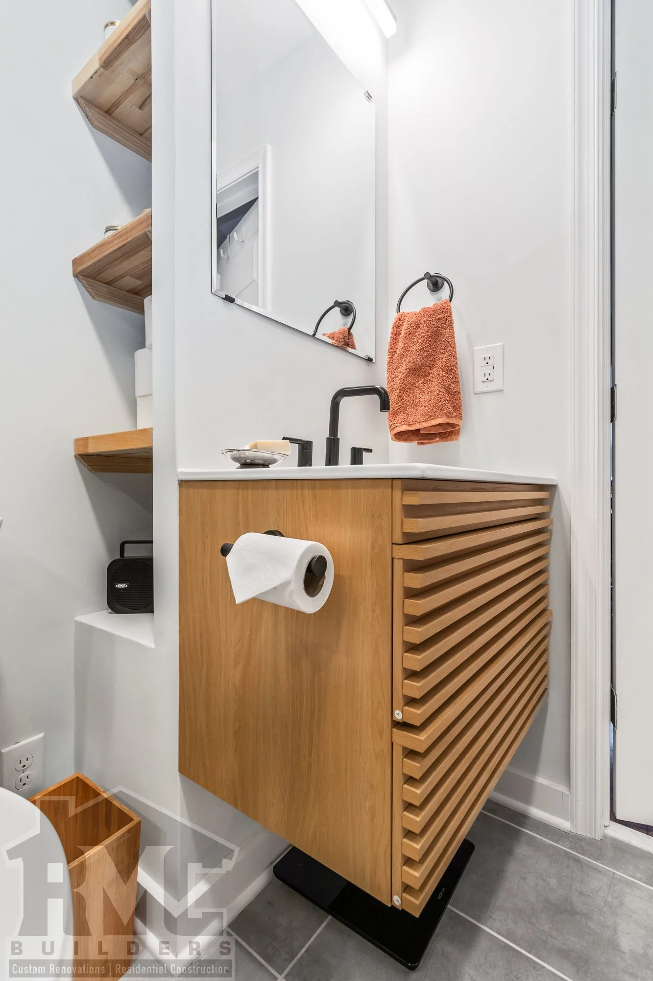 216 W 27th St_Bathroom_Reno_006.jpg