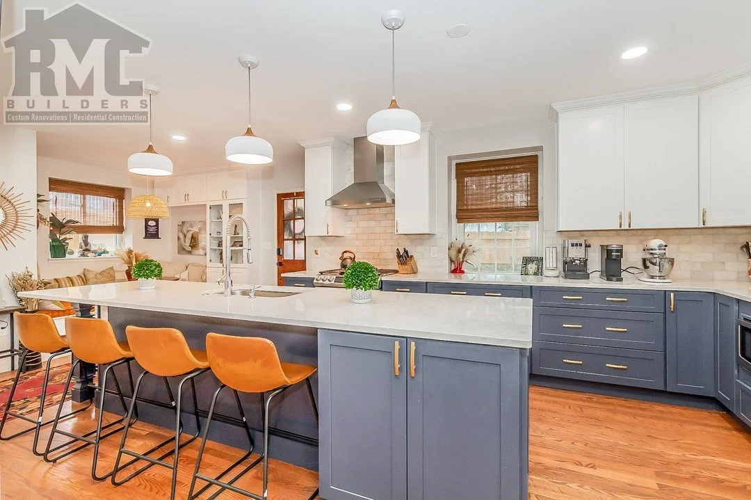 At RMC Builders, we believe the perfect kitchen counter can elevate the entire space. Each countertop we install is designed to blend beauty with functionality. Swipe through to see some of our favorite countertop projects! 

A huge thank you to our 