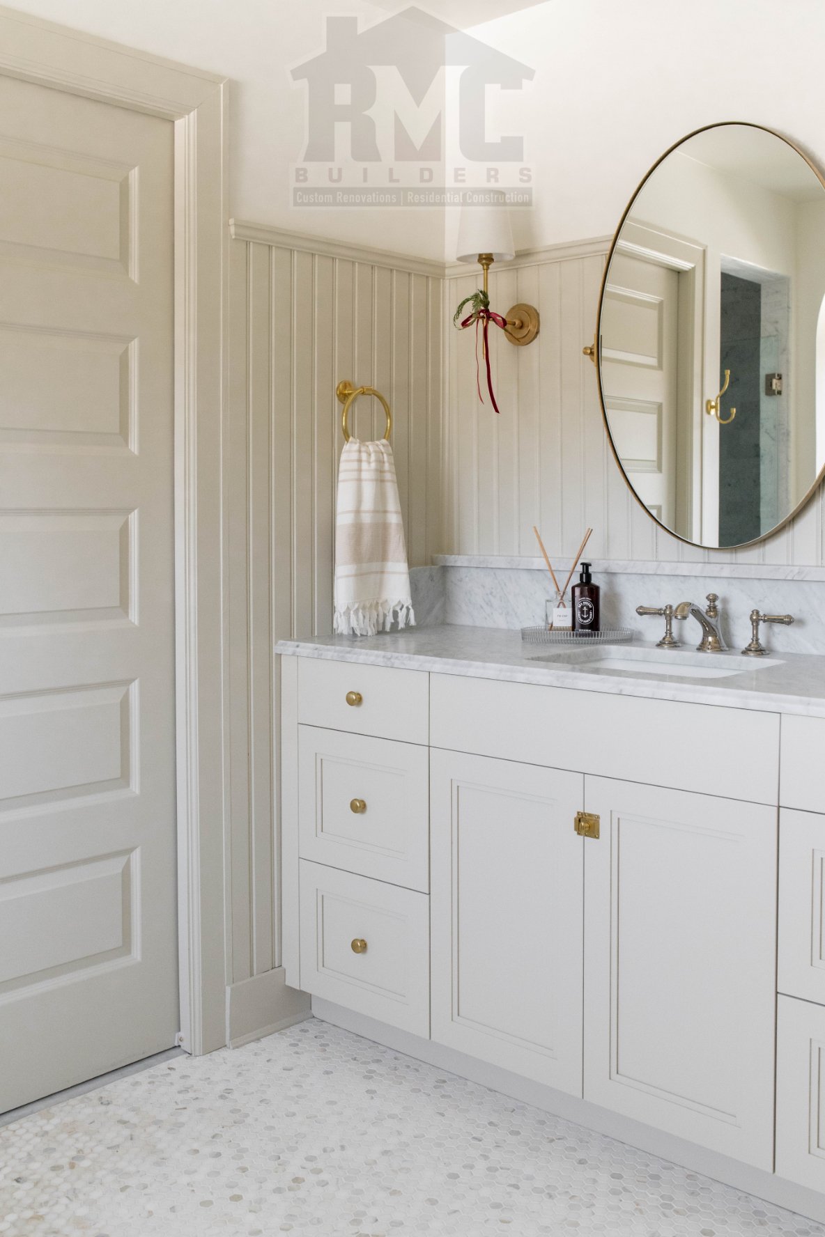 bathroom-3118.jpg