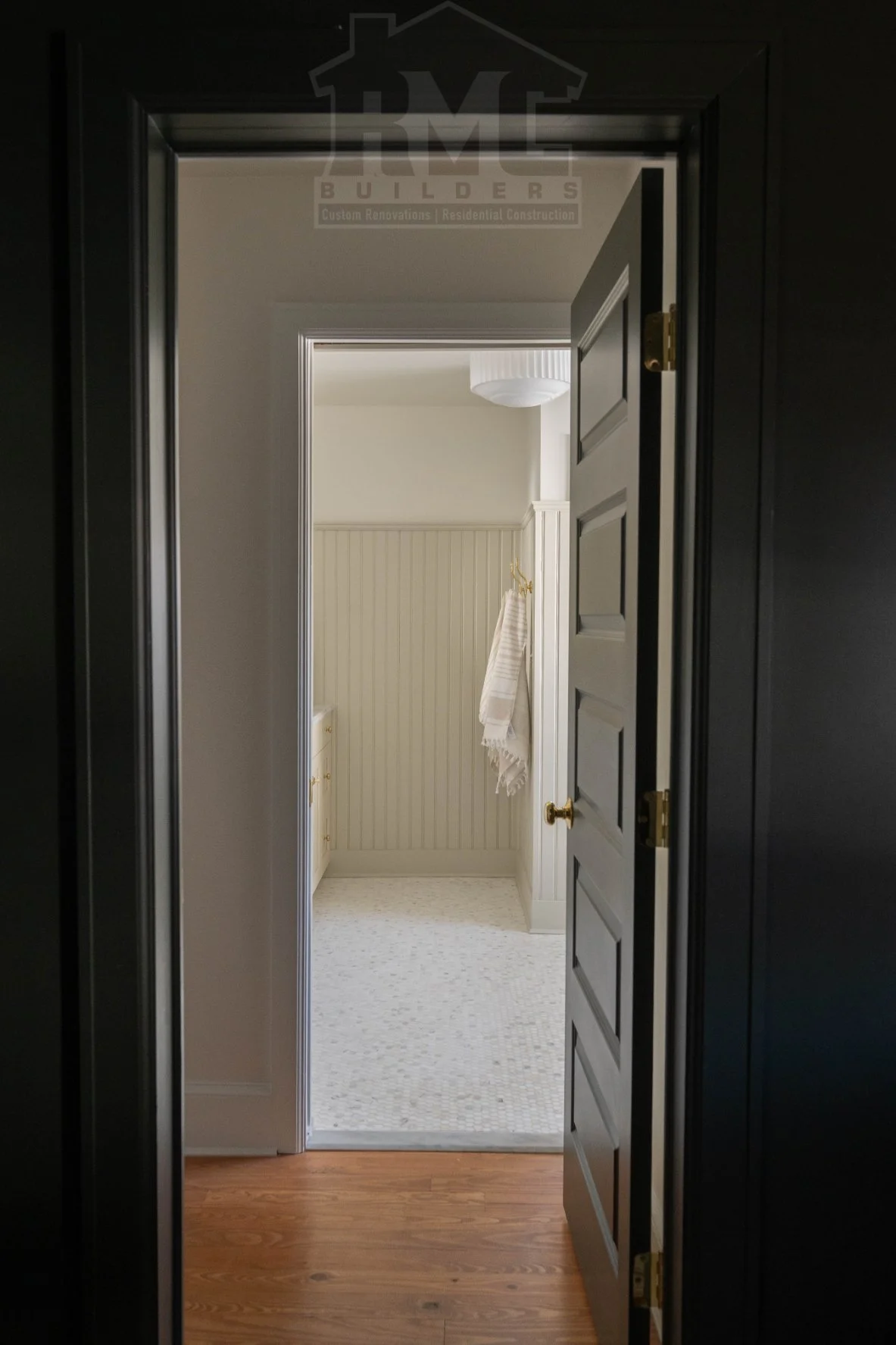 bathroom-3222.jpg