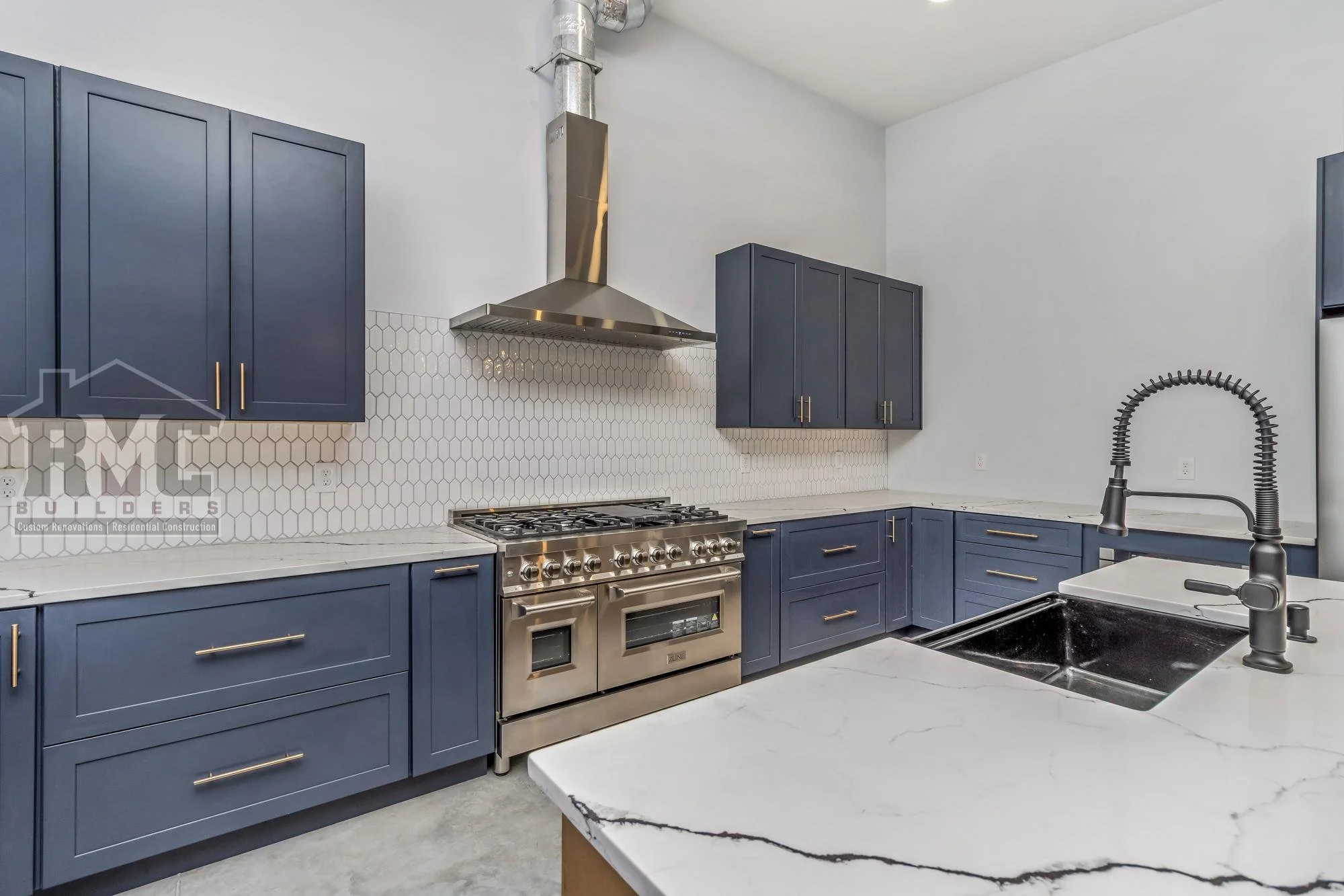 Warehouse Conversion to Modern Home – Lamley St | RMC Builders — RMC ...
