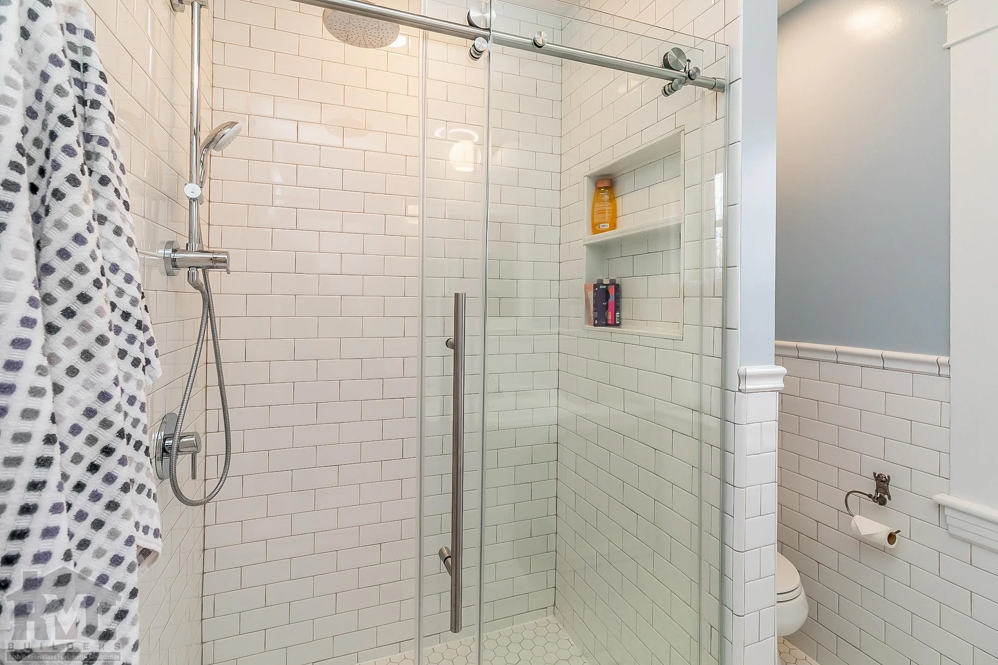 602 Somerset Rd004.jpg