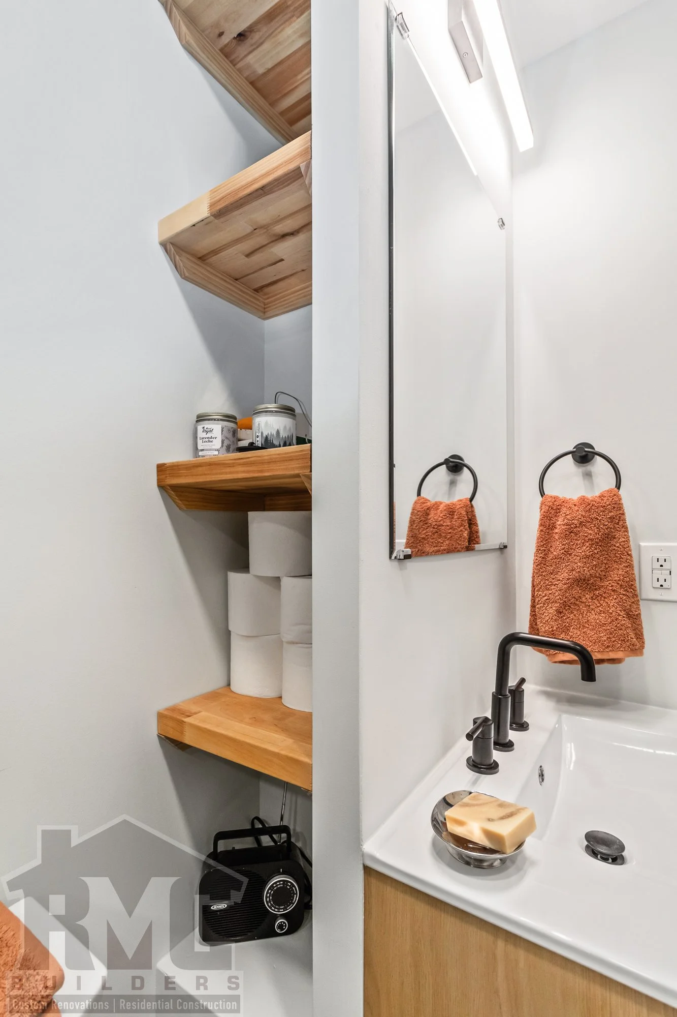 216 W 27th St_Bathroom_Reno_009.jpg